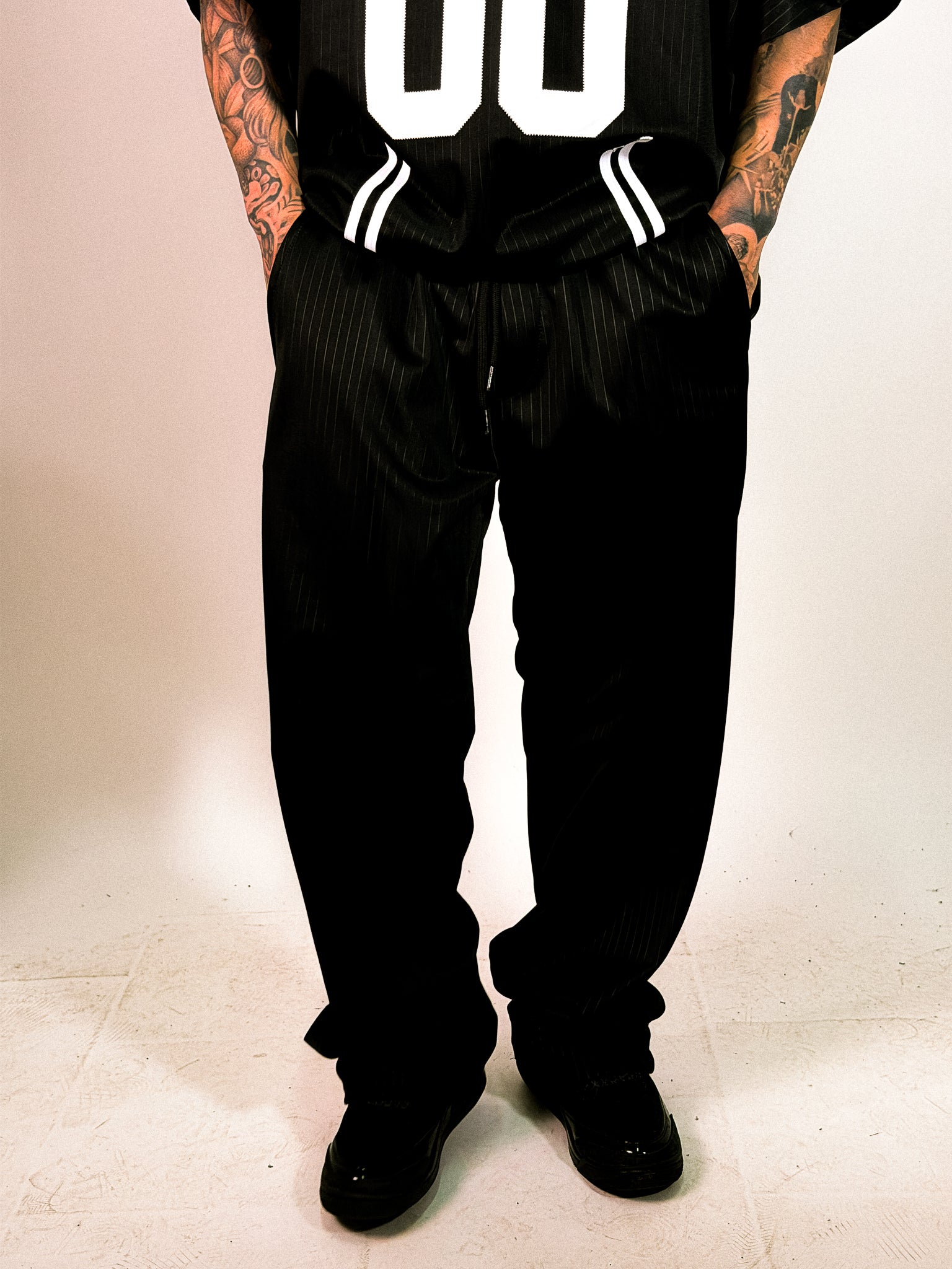 LOOK 00 BLACK