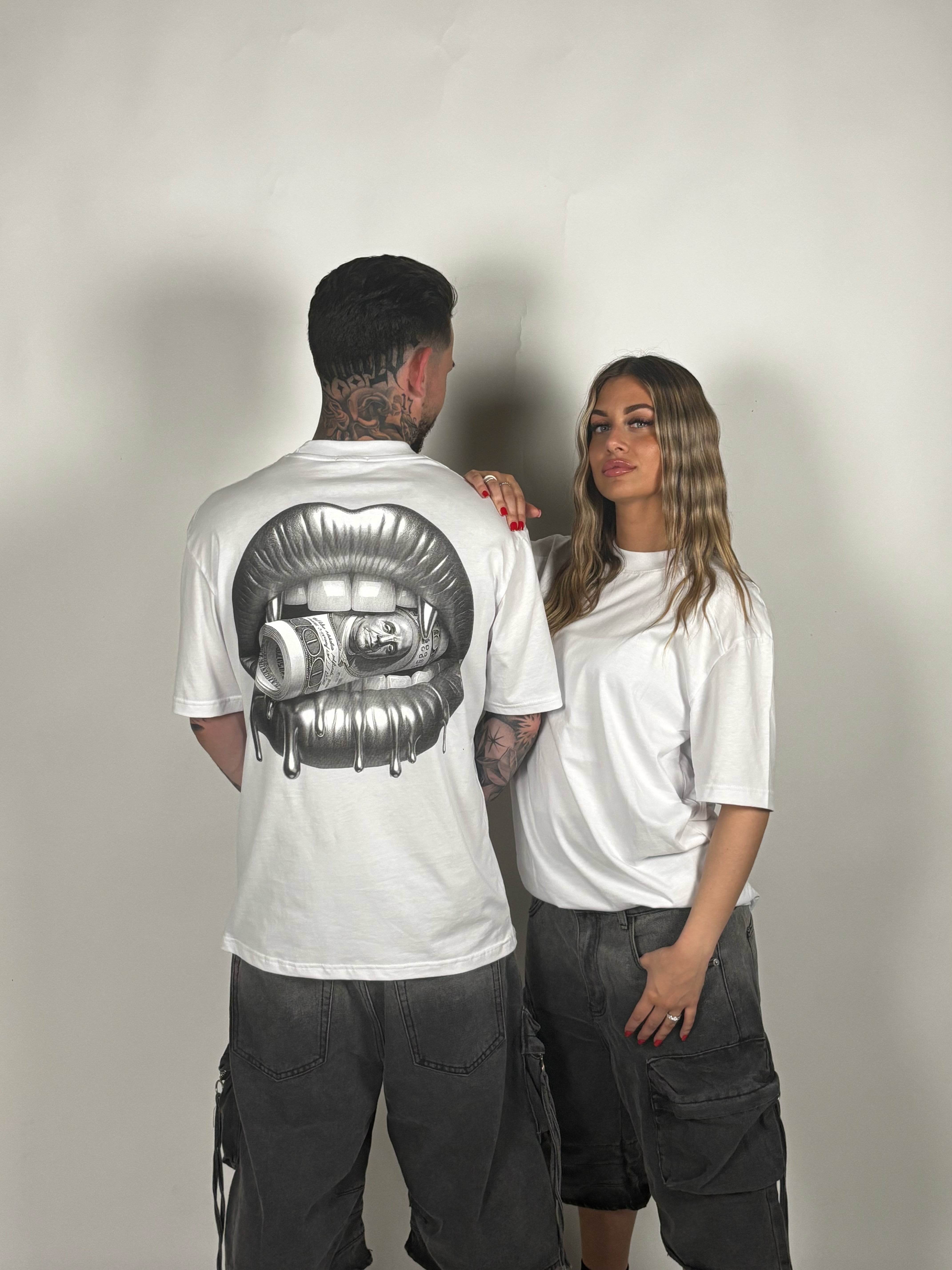 T-SHIRT DOLLAR
