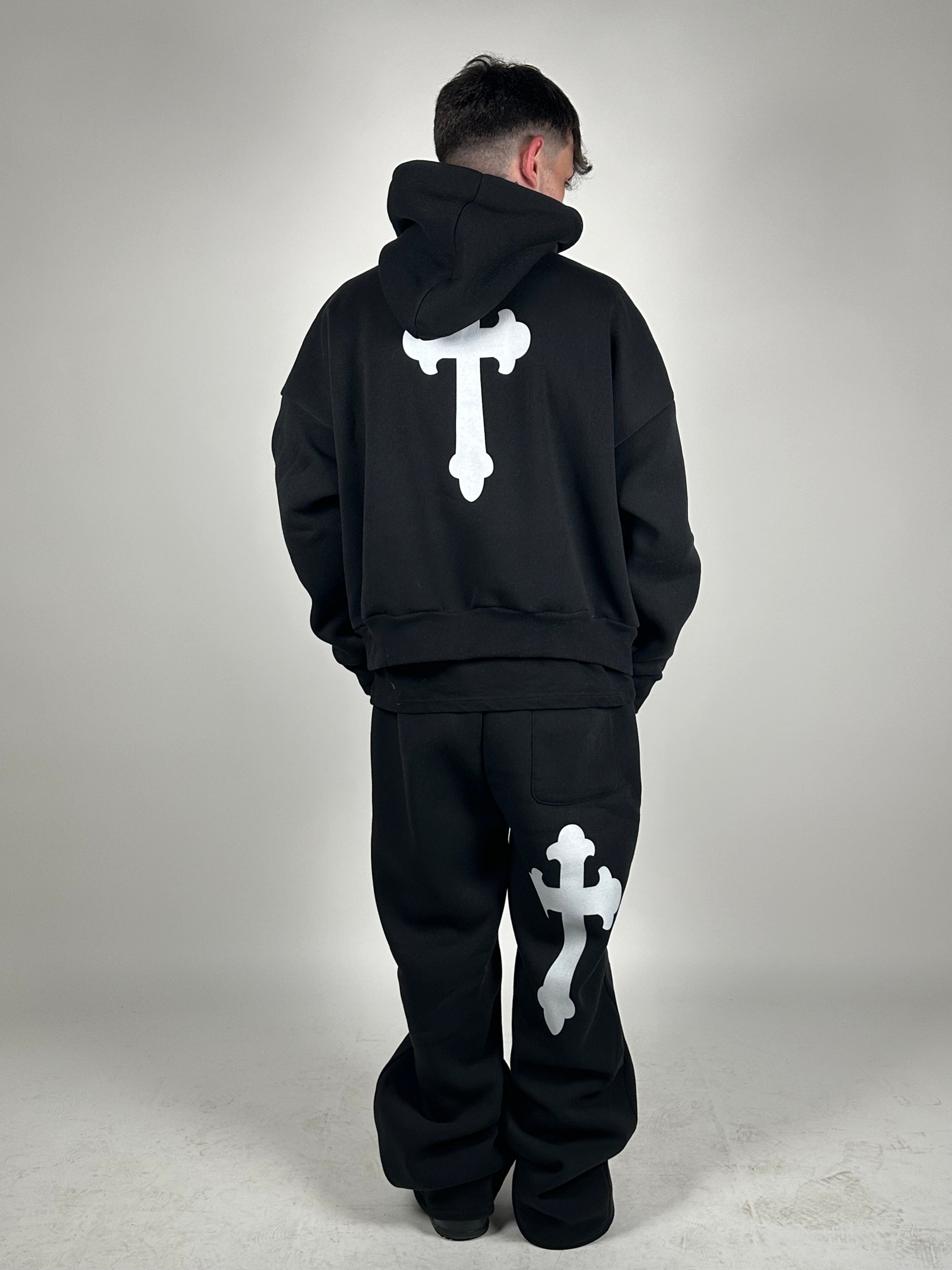 TRACKSUIT GHOTIC BLACK