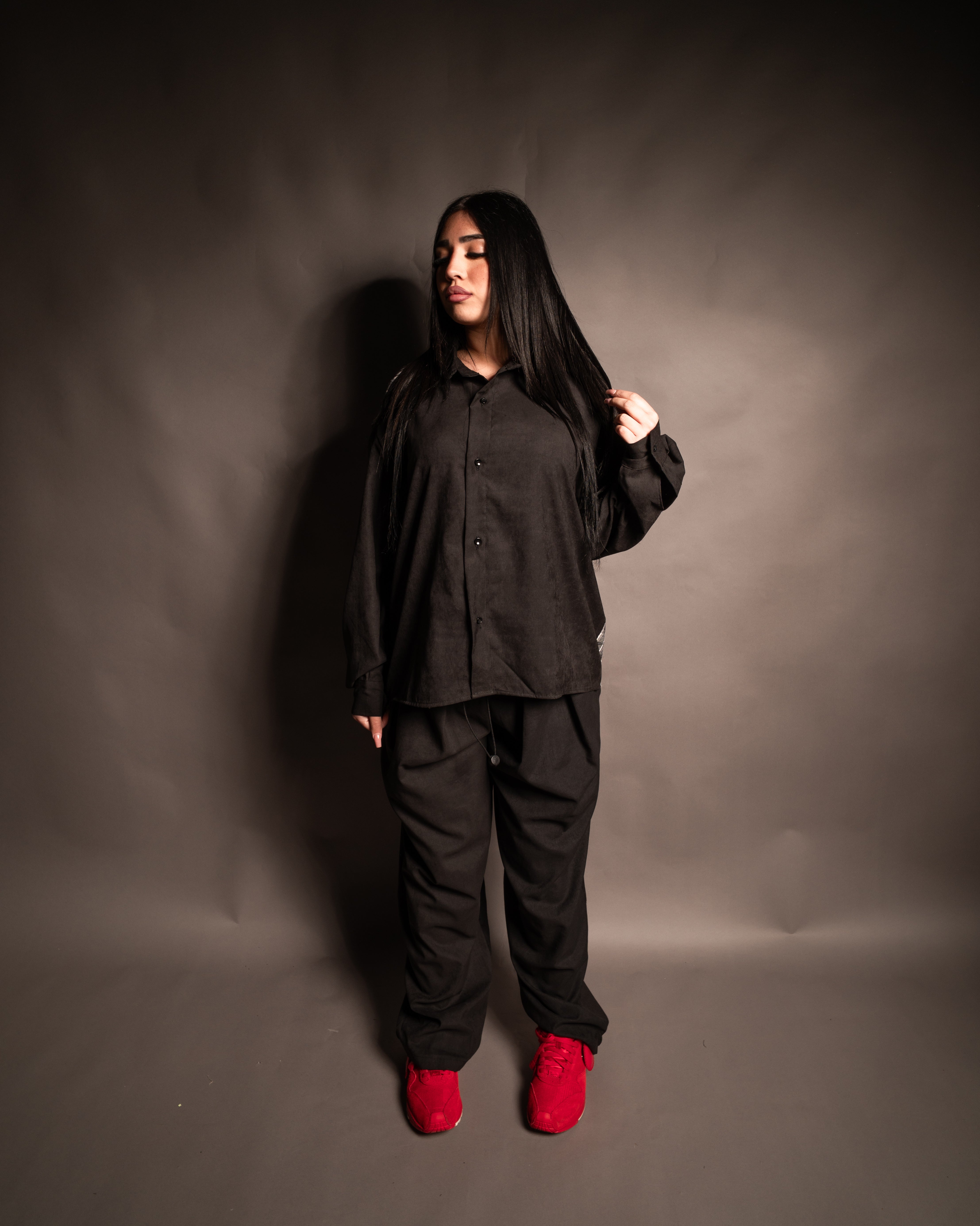 LOOK BLACK CIRCUS