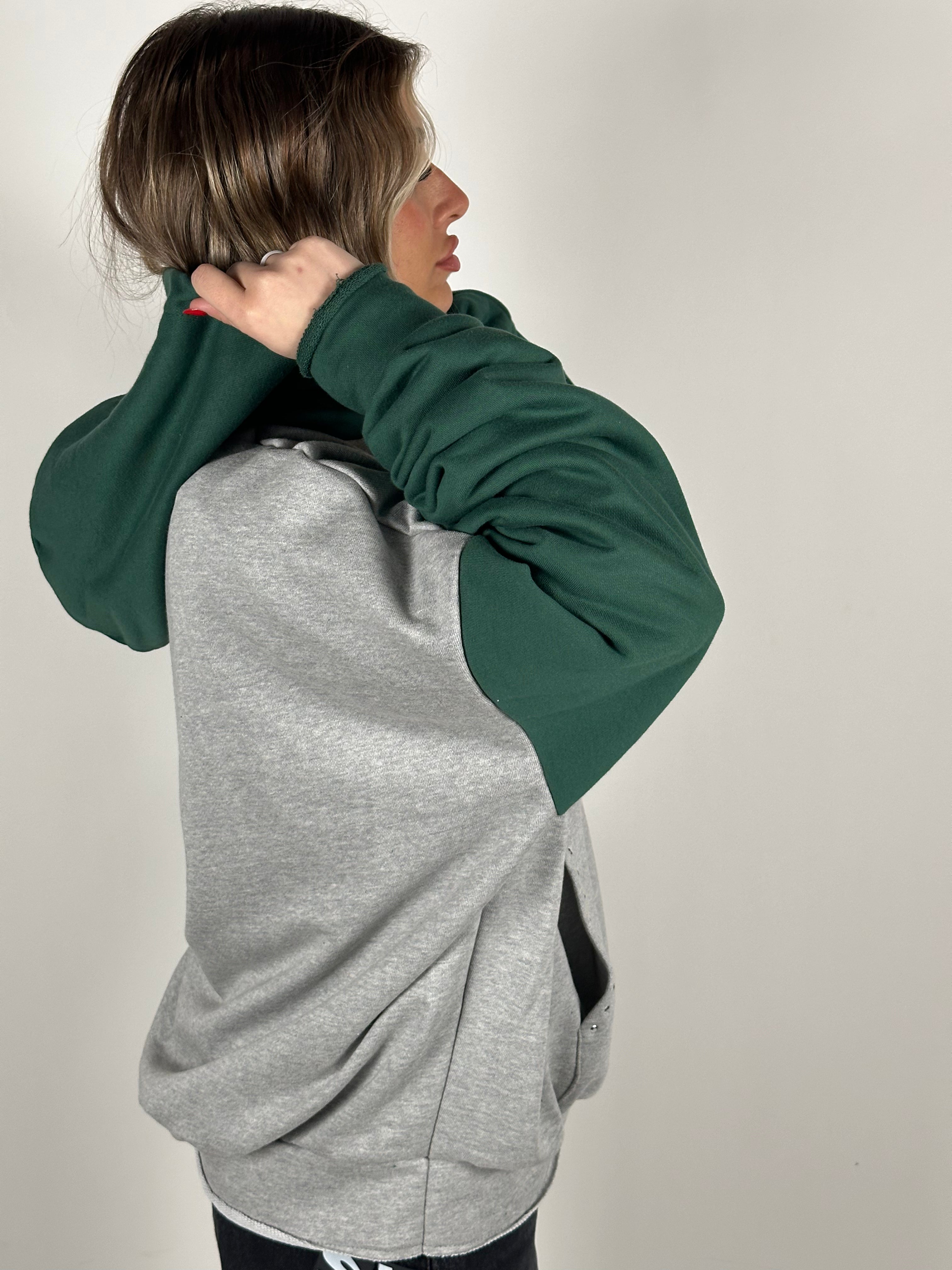 FELPA HOODIE WITHOUT ME