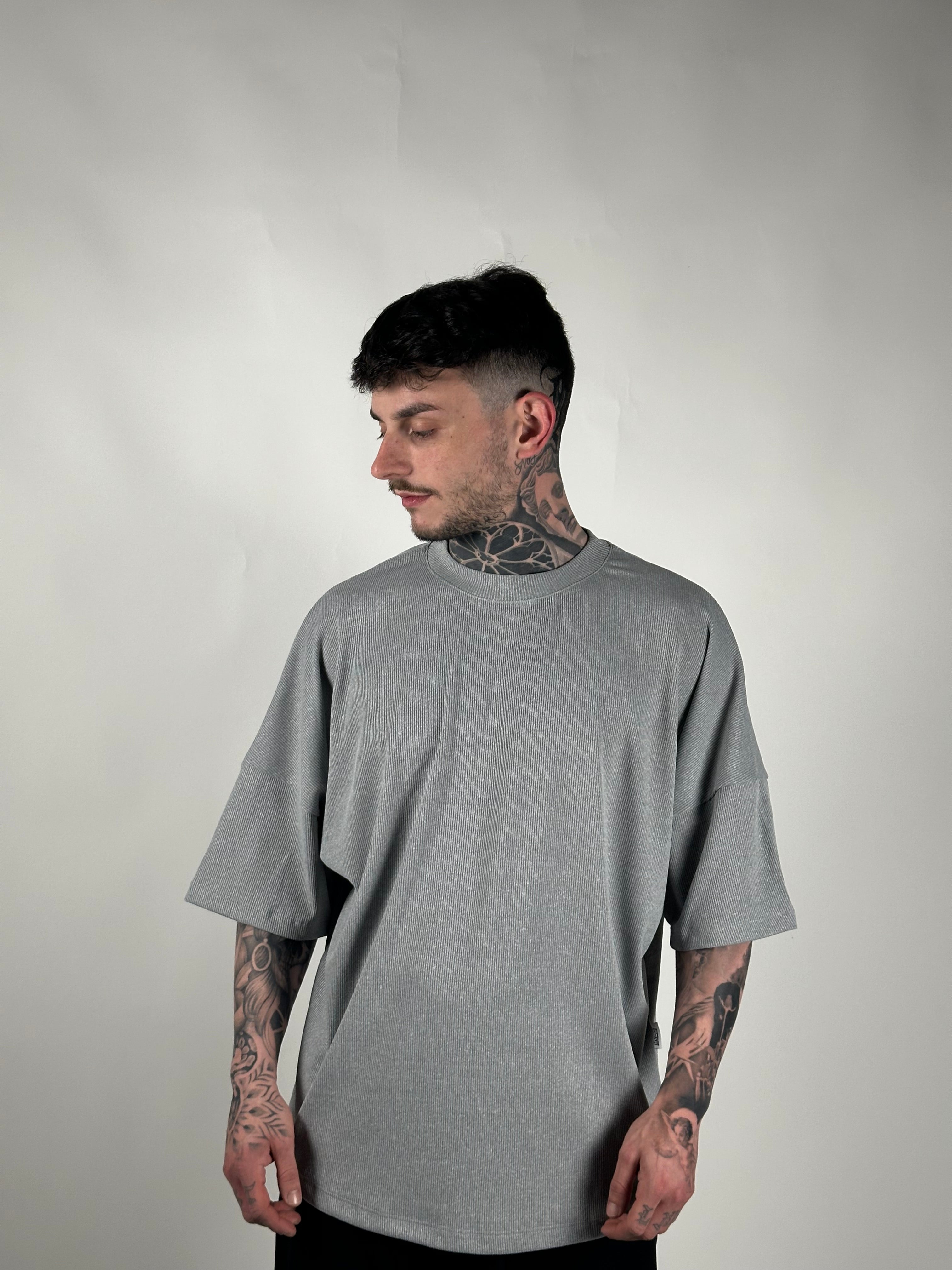 T-SHIRT SHOOW