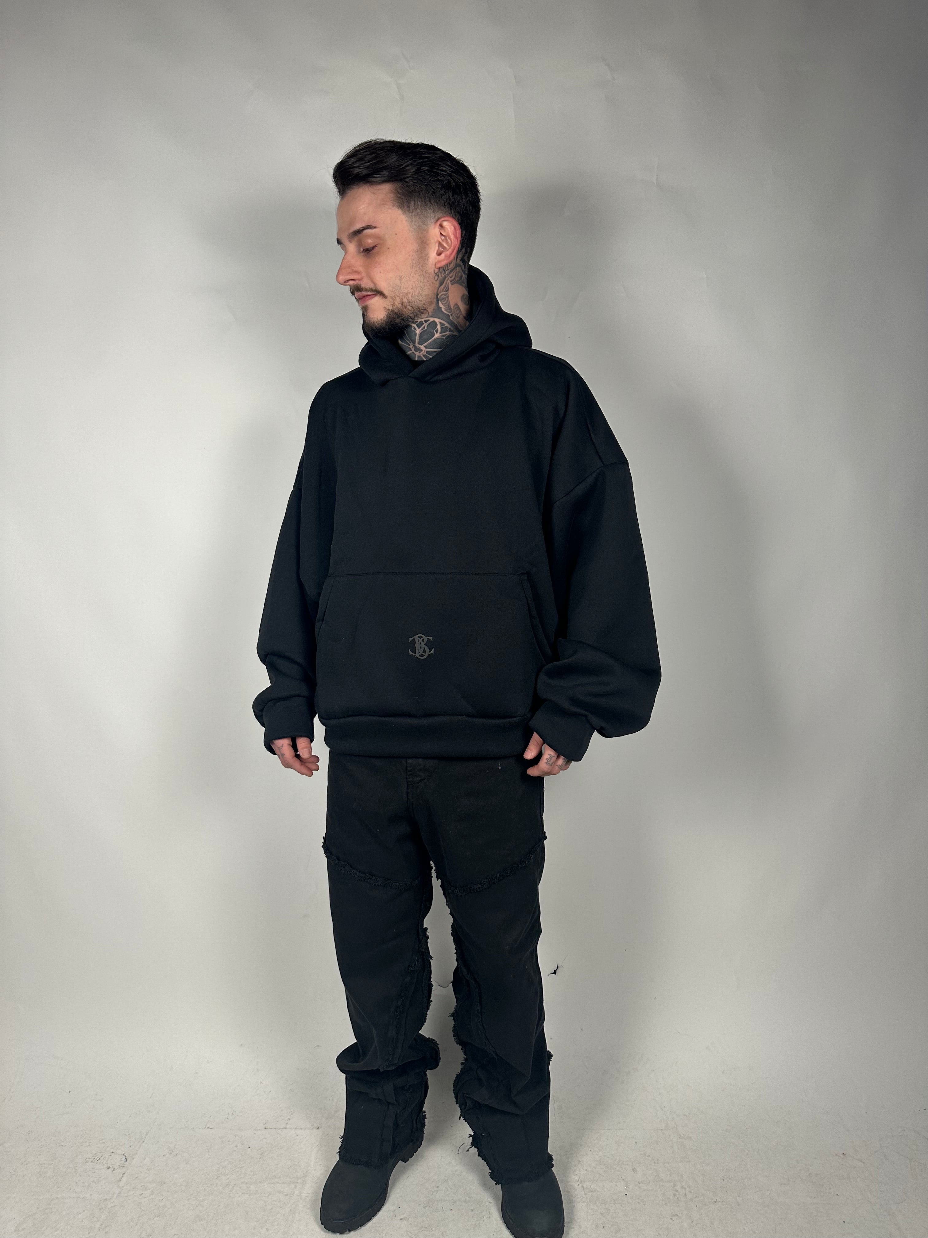 HOODIE LARGE BLACKCIRCUS