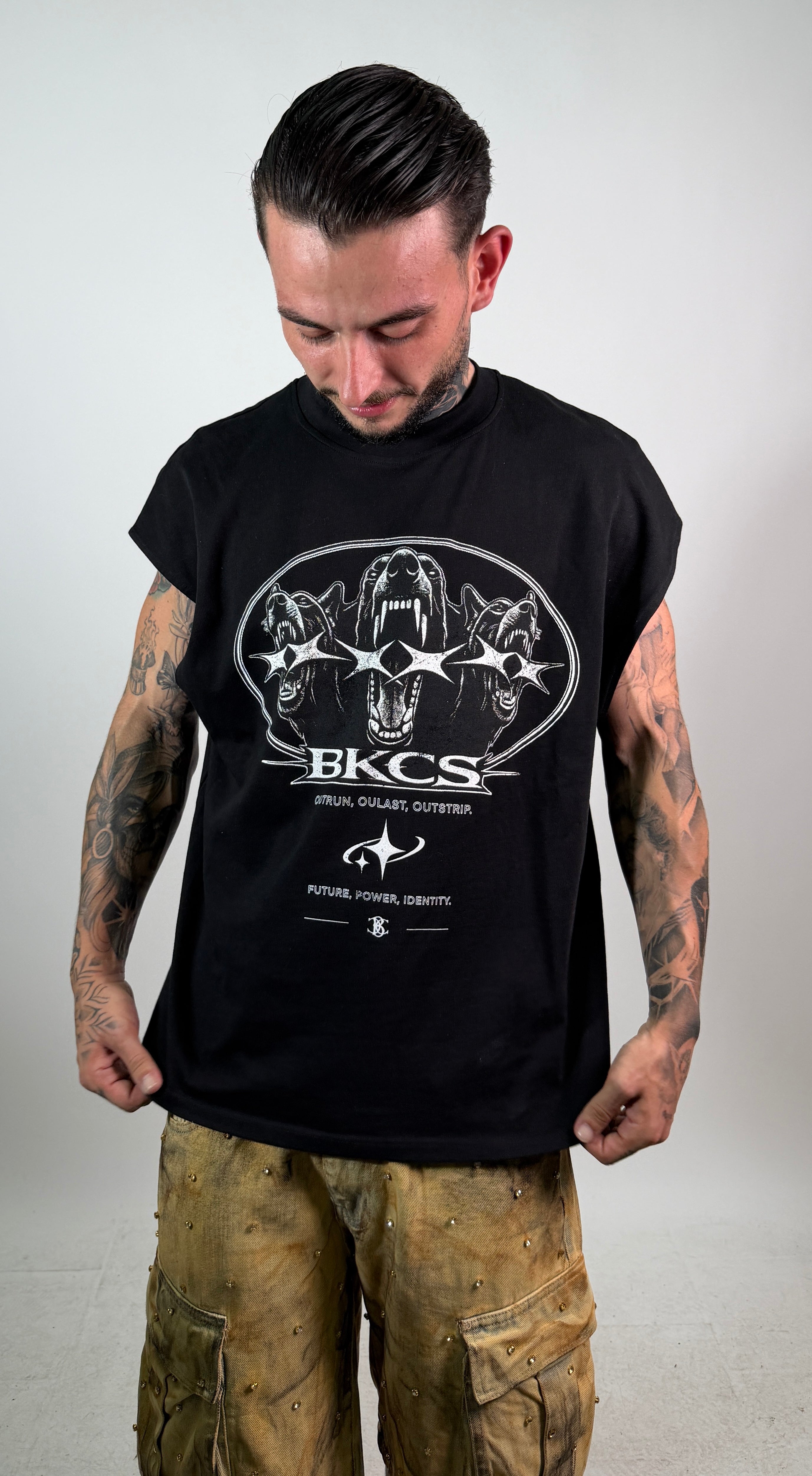 T-VEST BLACKCIRCUS