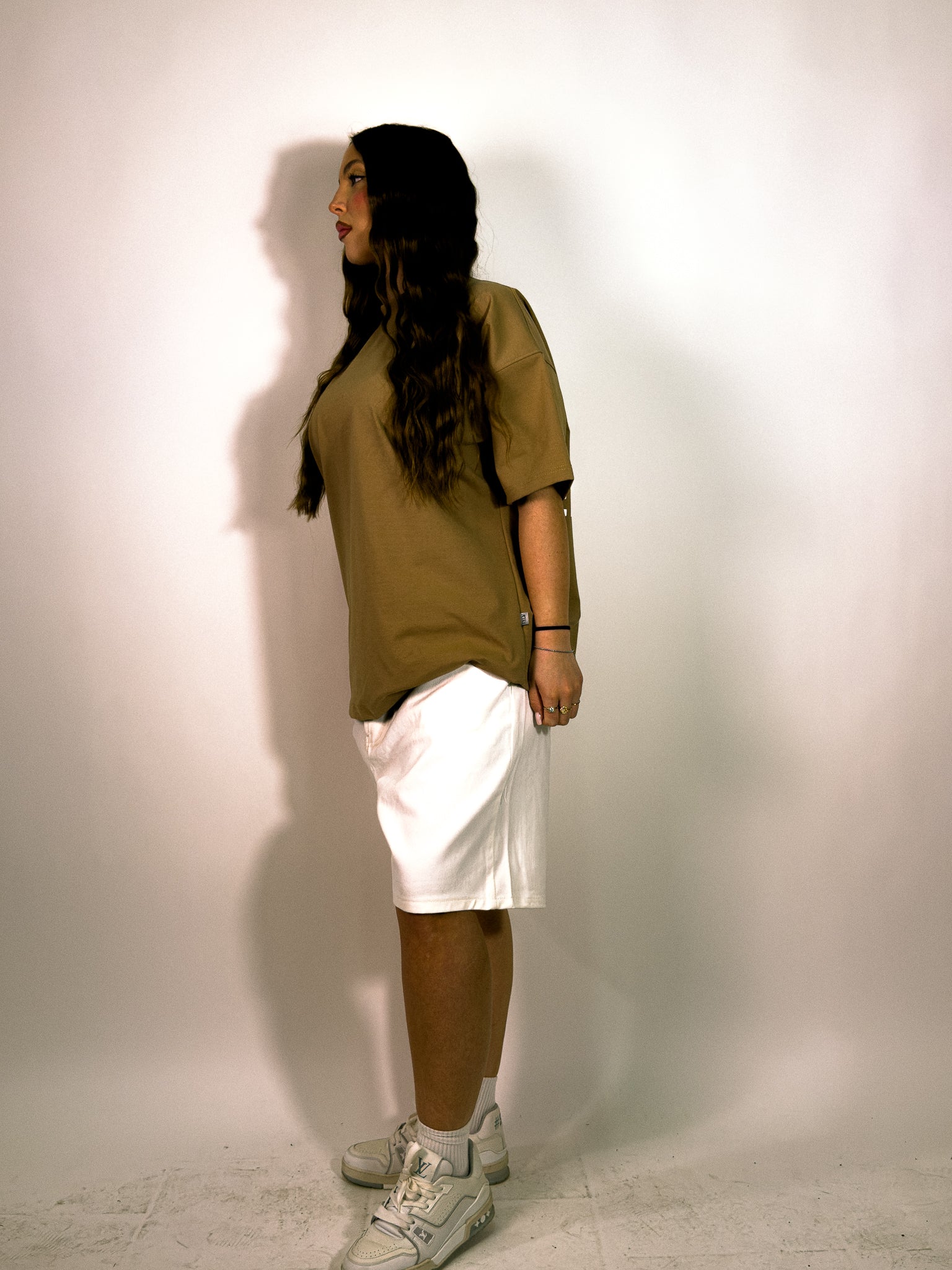 SHORT WHITE MINIMAL
