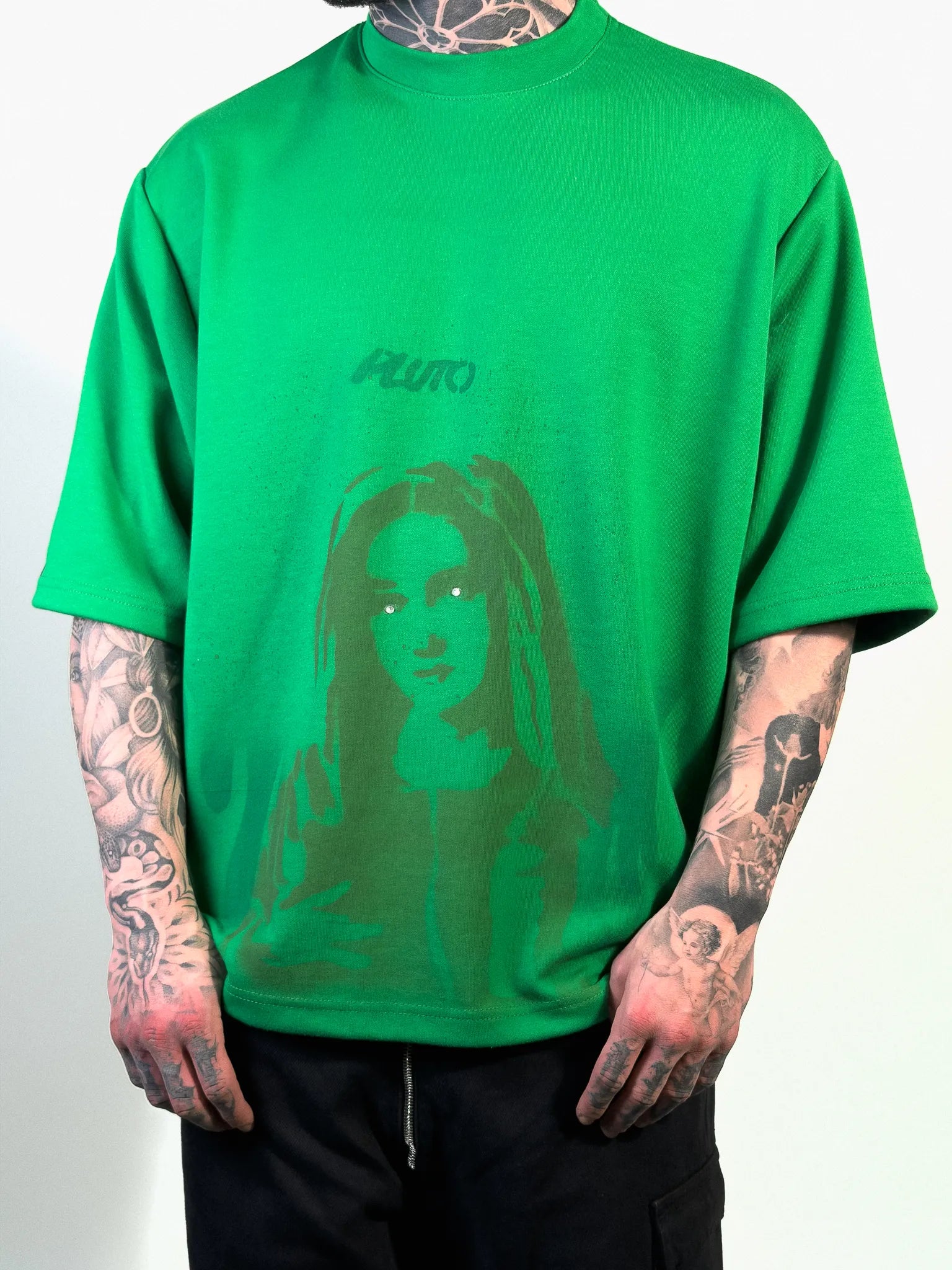 T-SHIRT MARY PlutoxAmbition