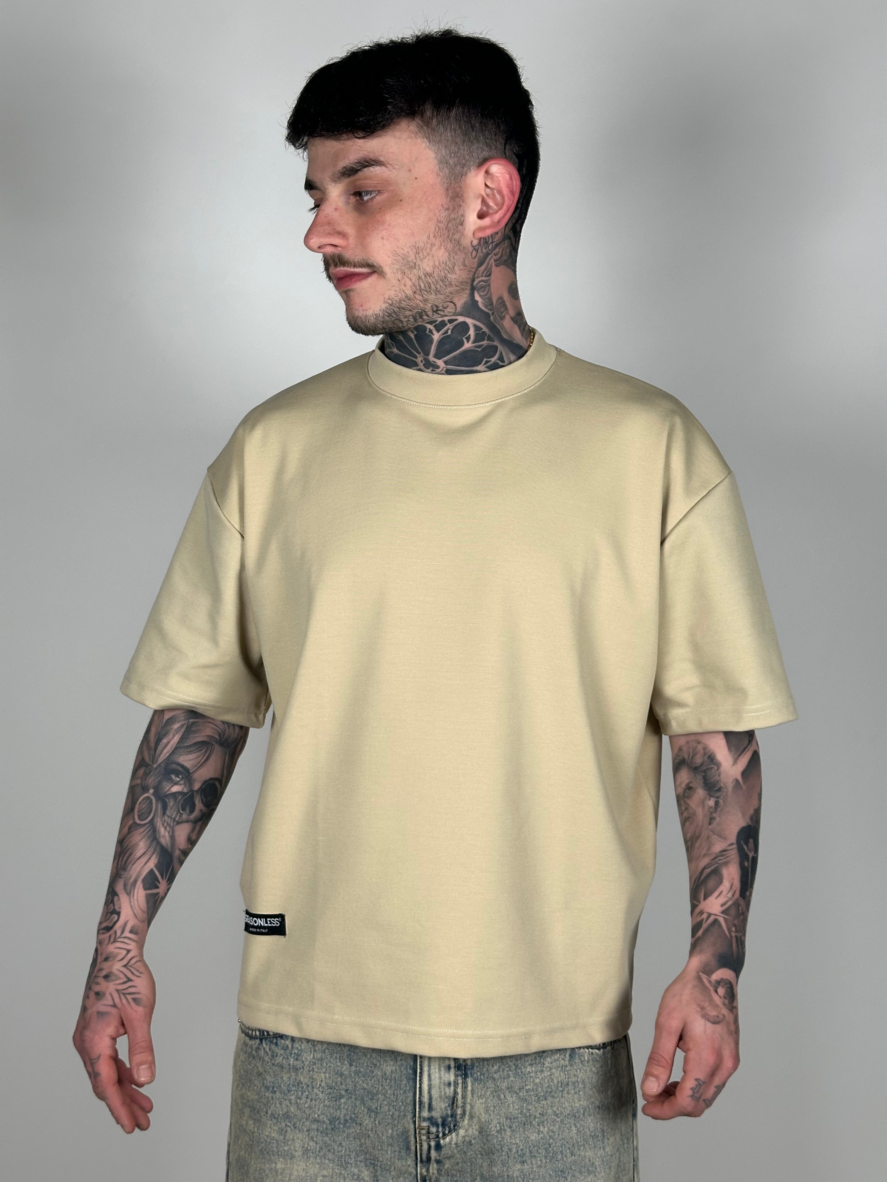 T-SHIRT EMPTY