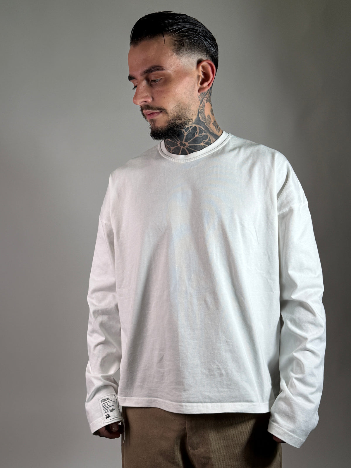 LONG SLEEVE MINIMAL