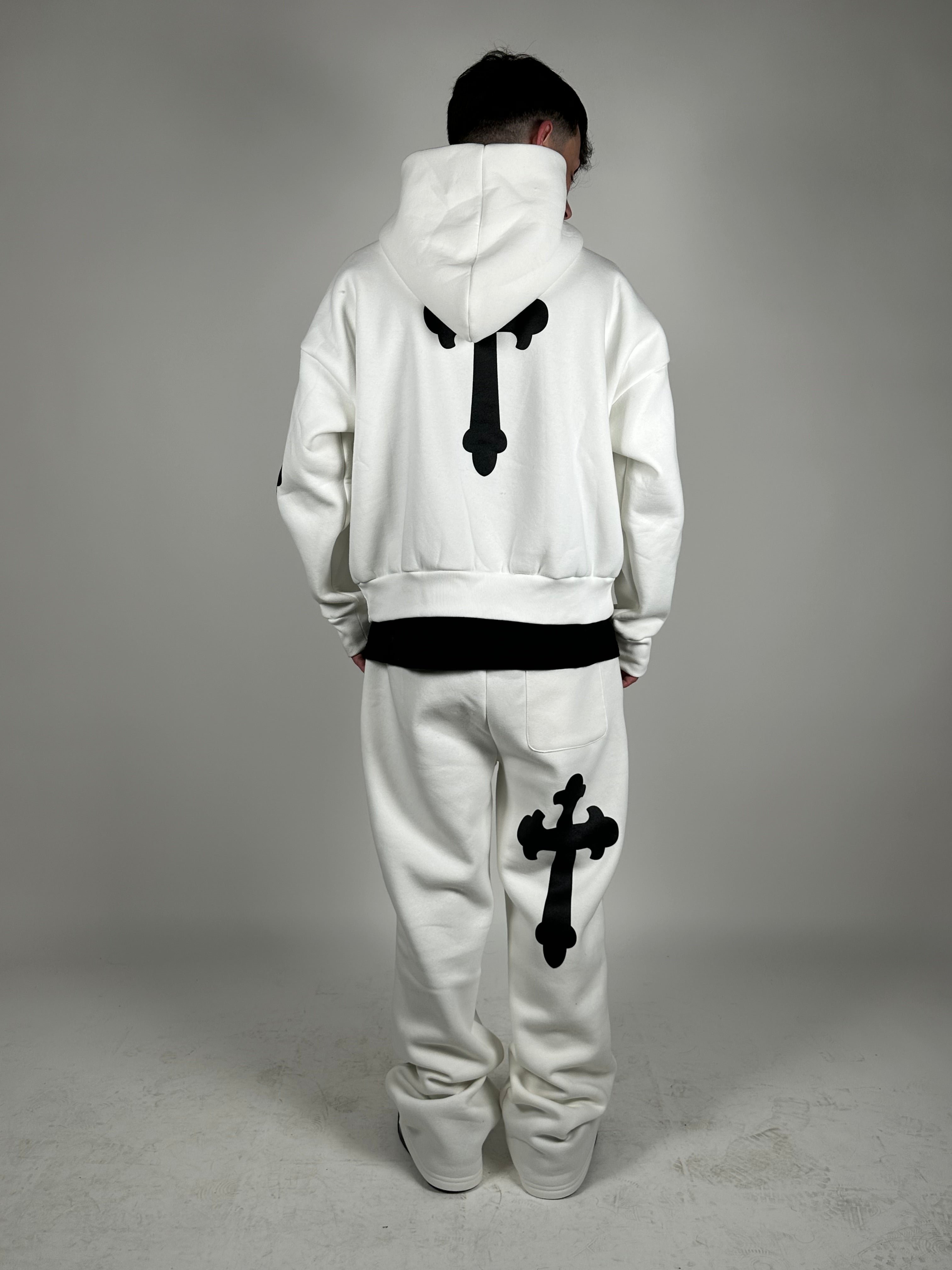 TRACKSUIT GHOTIC WHITE