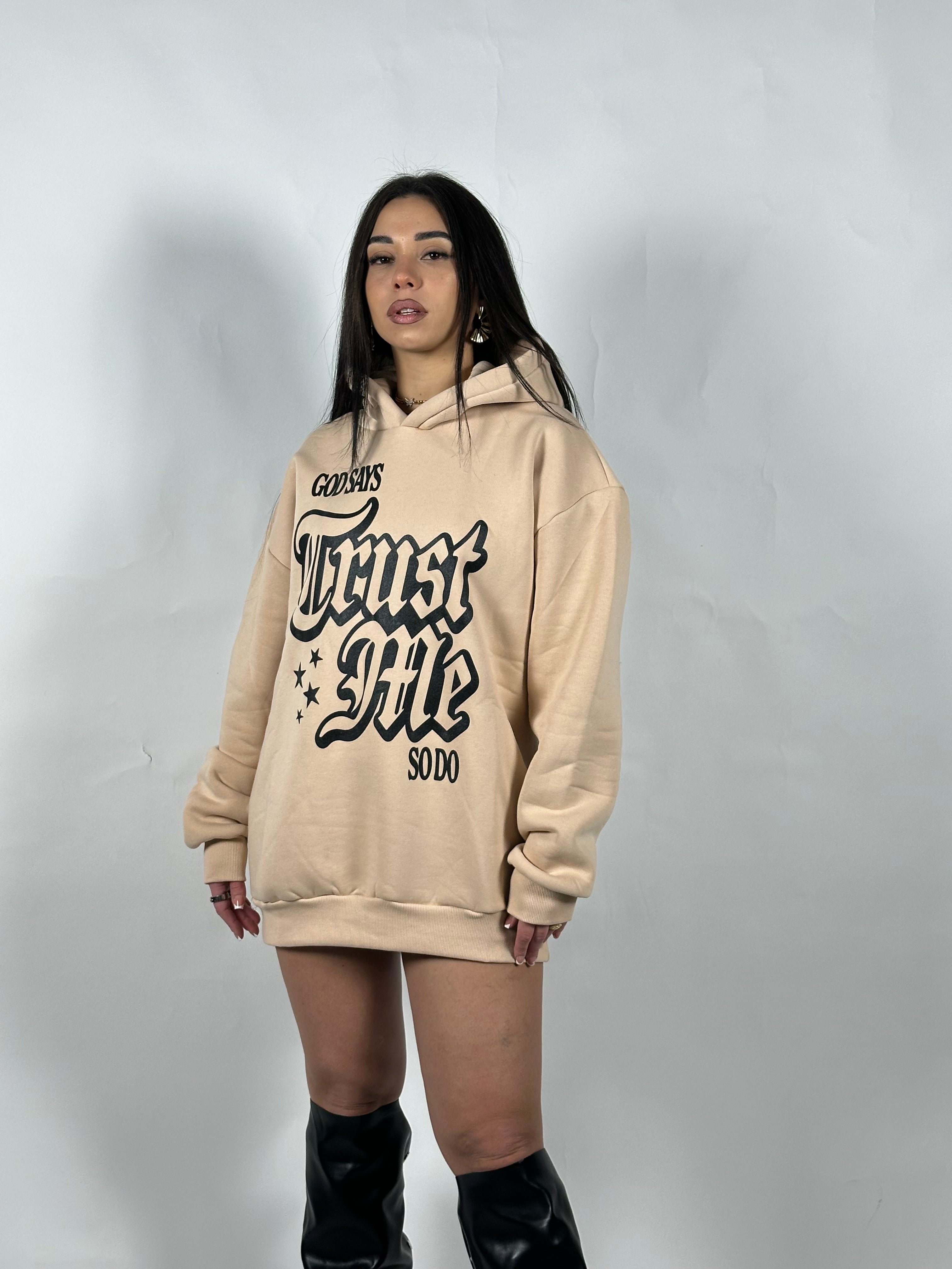 HOODIE TRUST ME