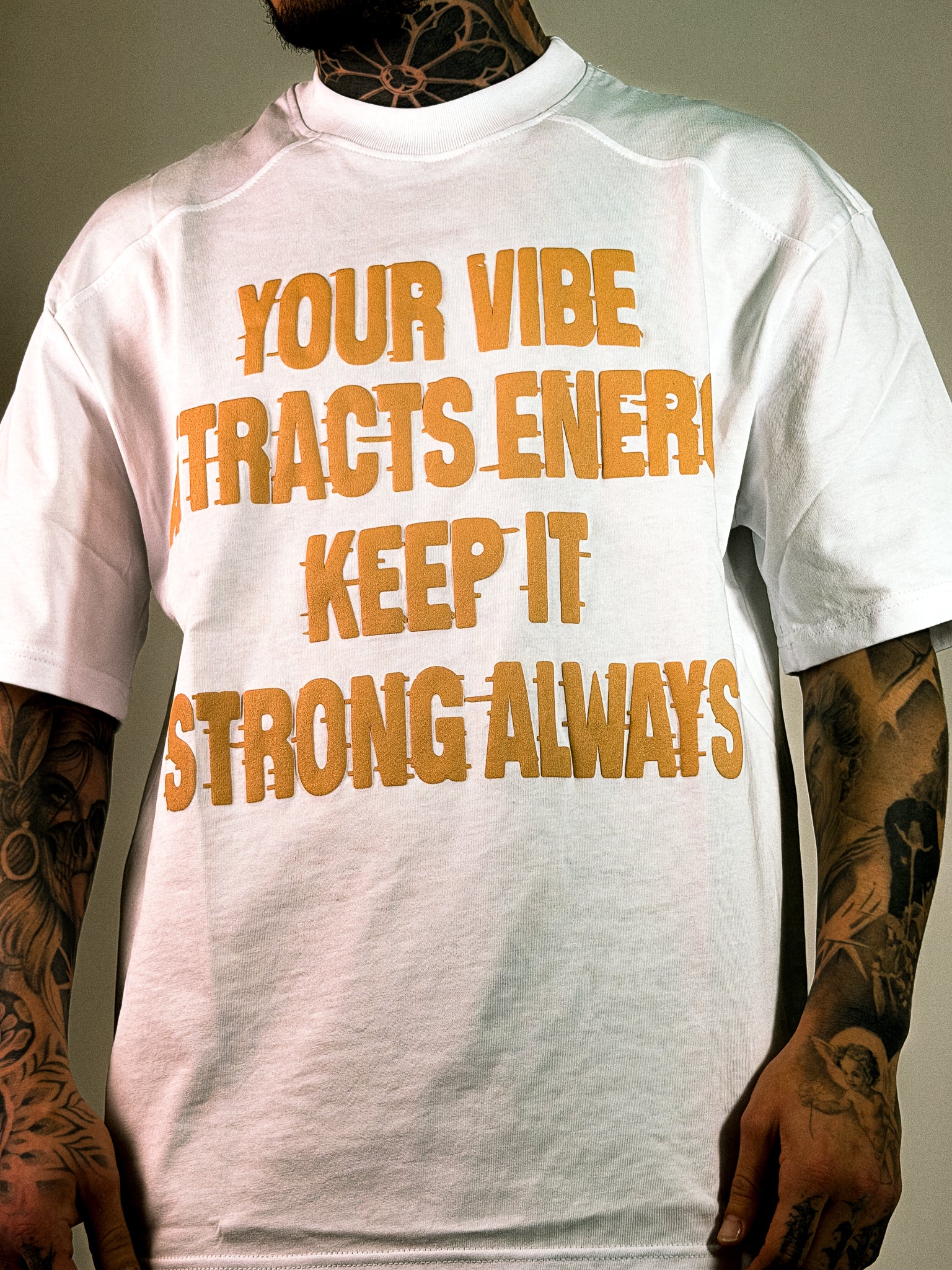 T-SHIRT VIBE