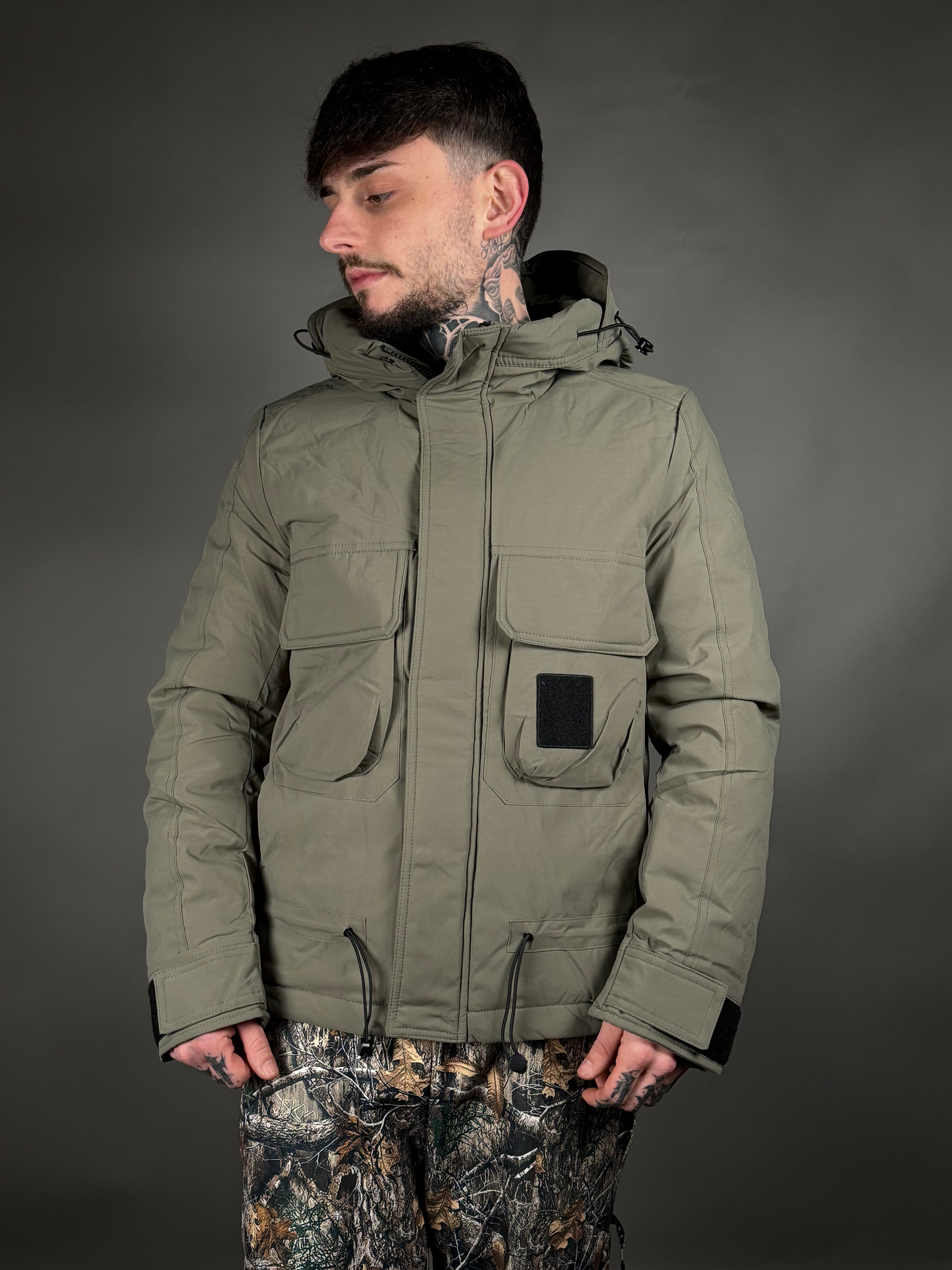 JACKET EXPLORER