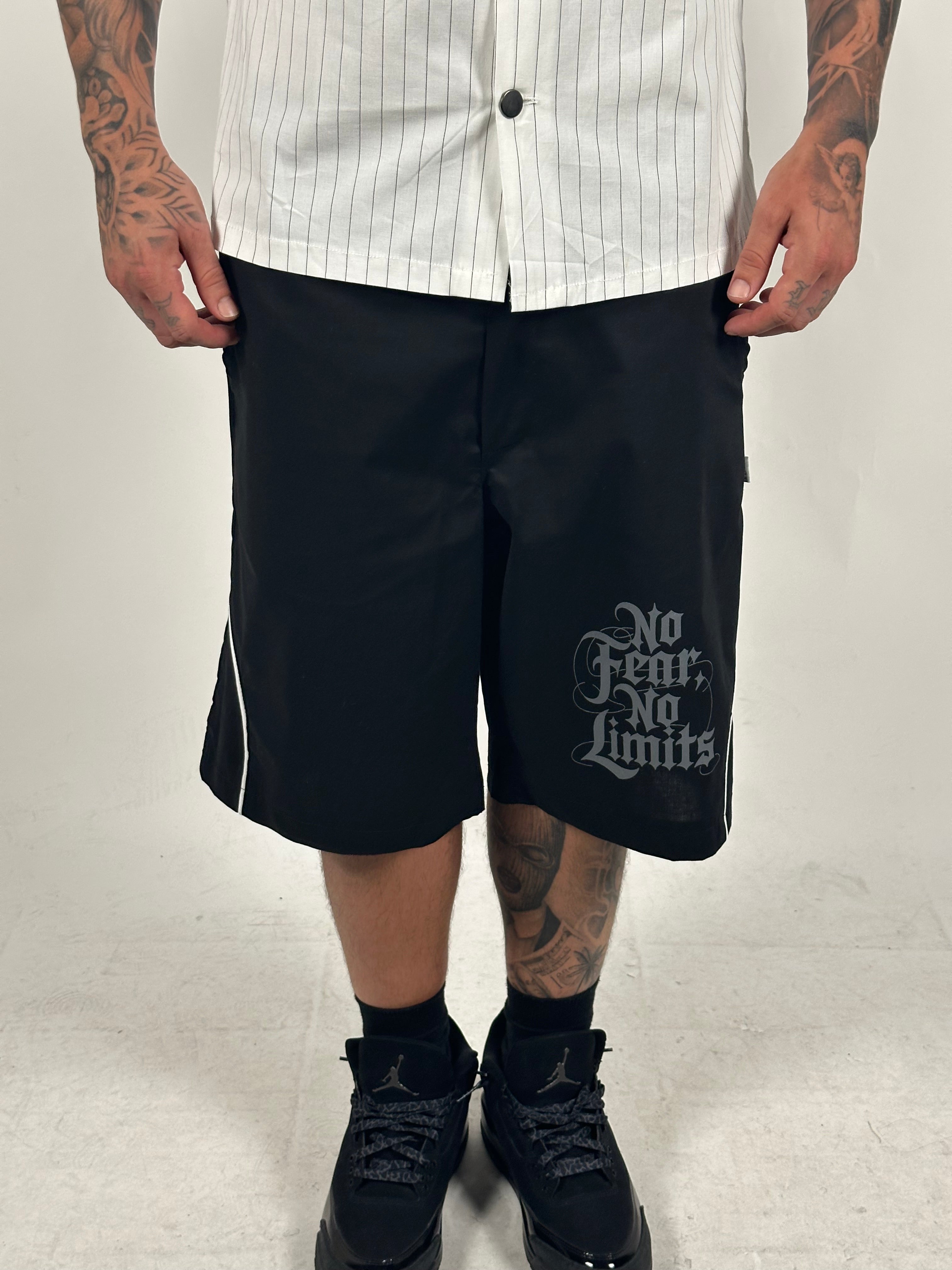SHORTS NO LIMIT BLACK