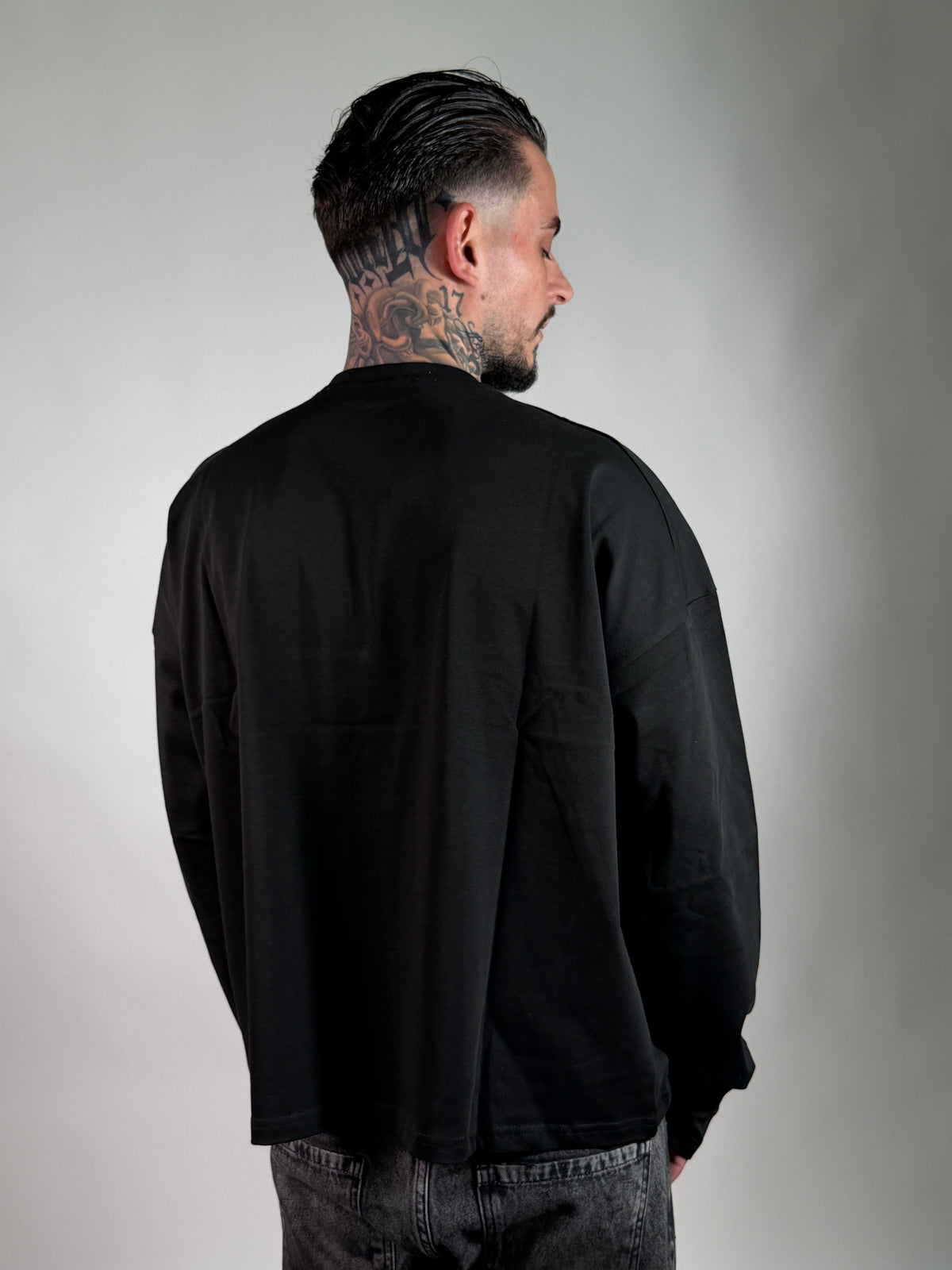 LONG SLEEVE MINIMAL