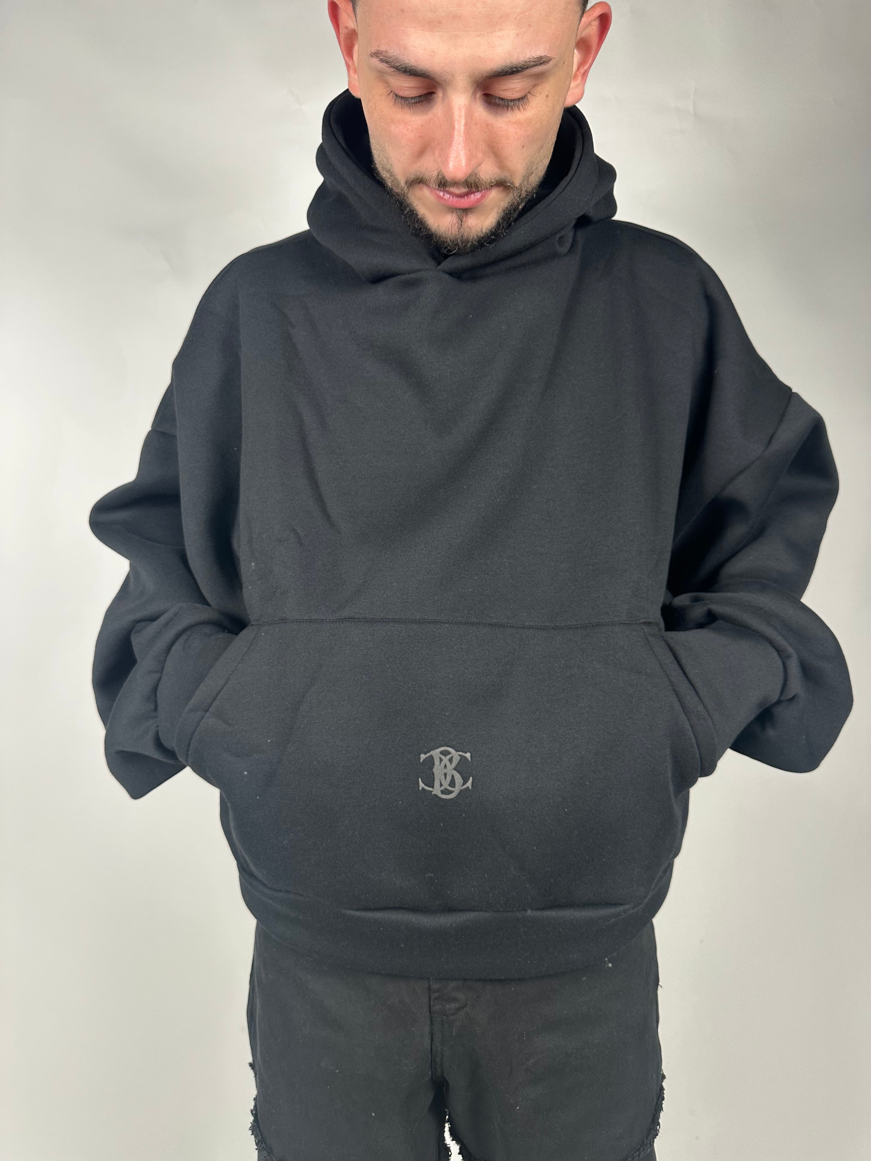 HOODIE LARGE BLACKCIRCUS