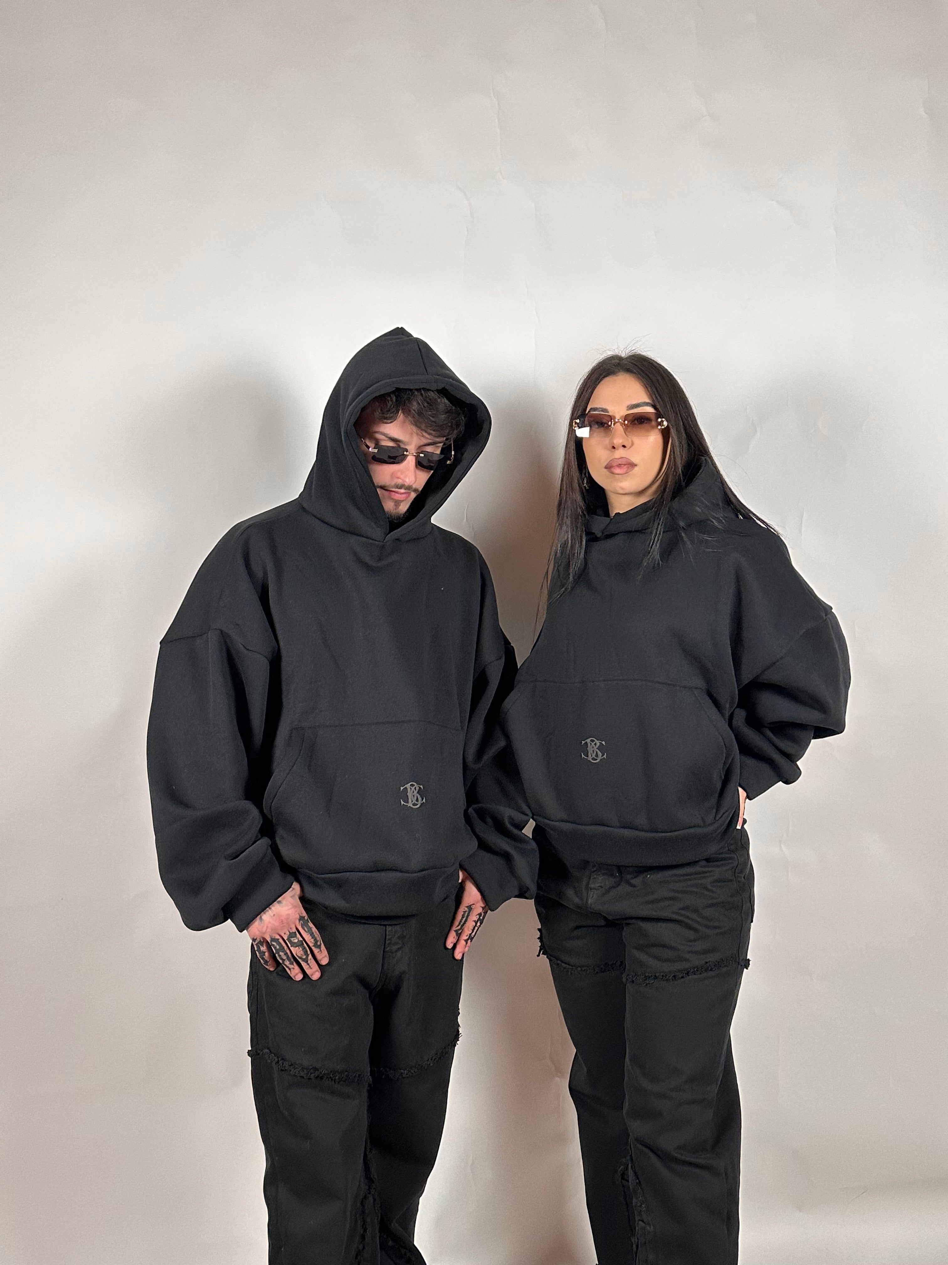 HOODIE LARGE BLACKCIRCUS