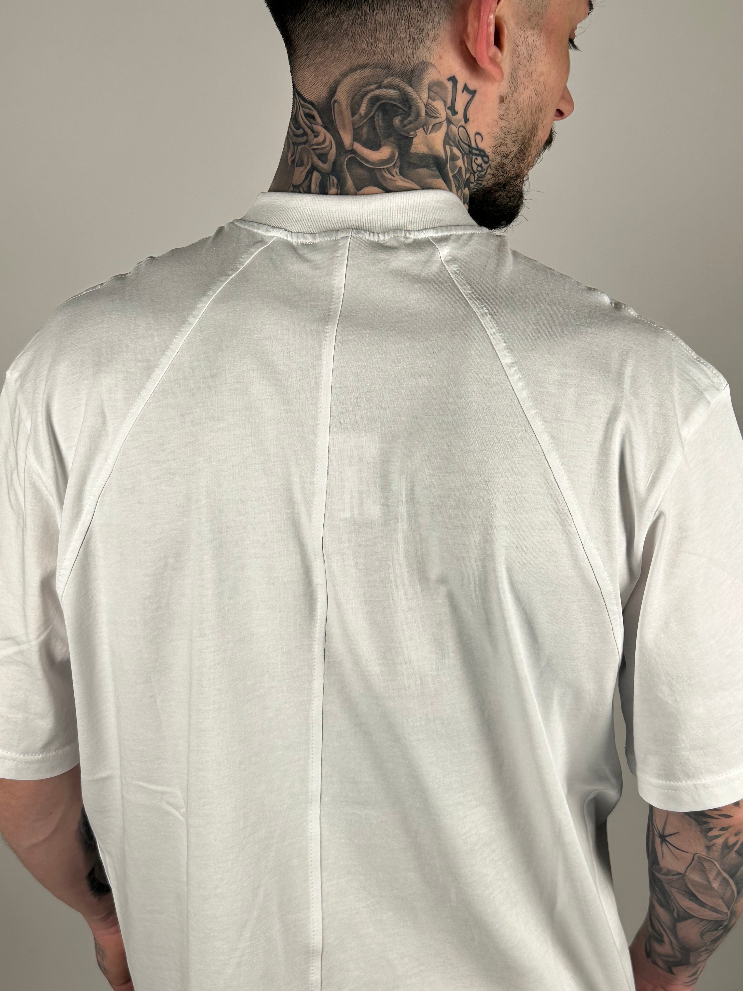 T-SHIRT TAGLI