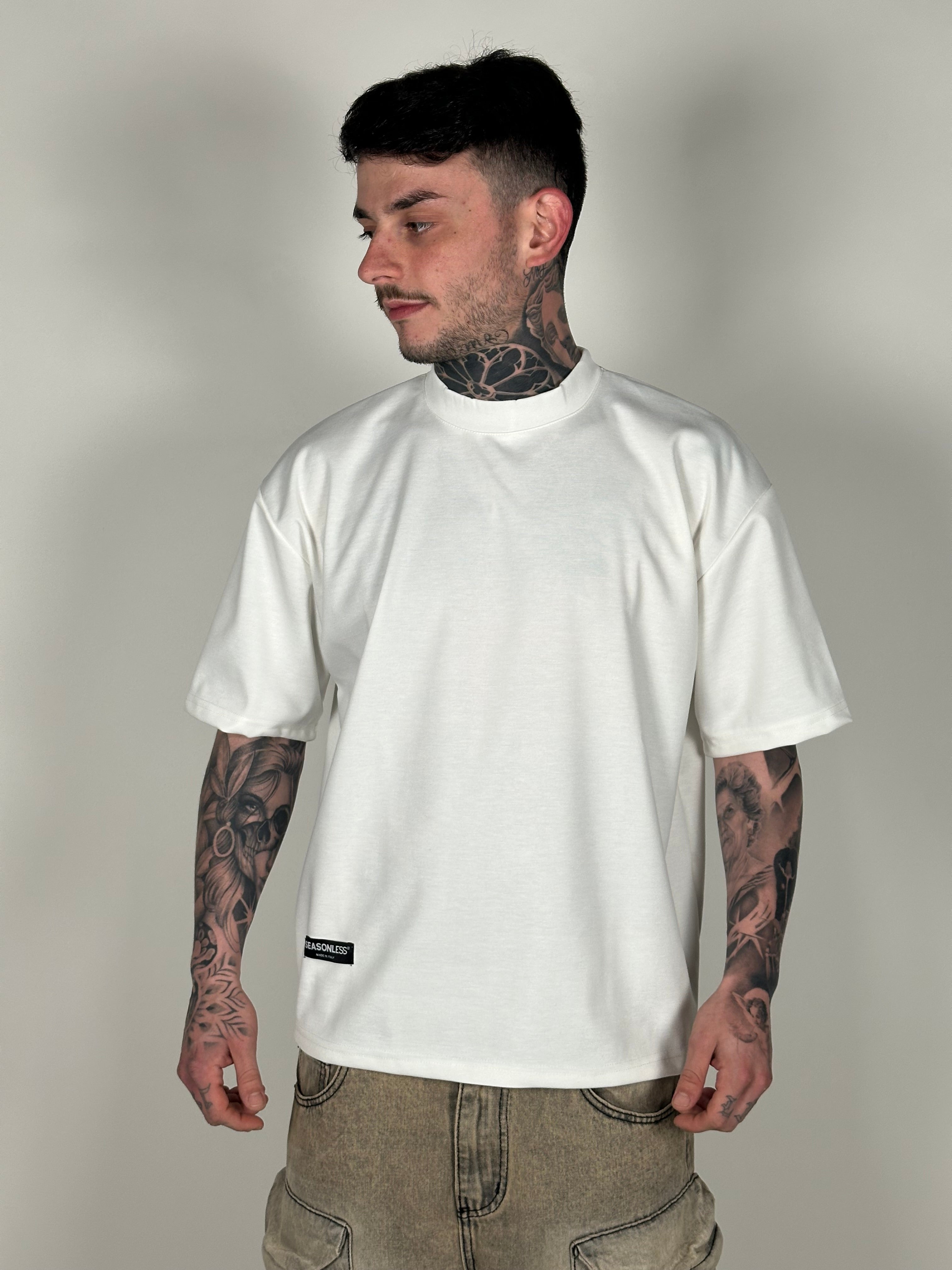 T-SHIRT EMPTY
