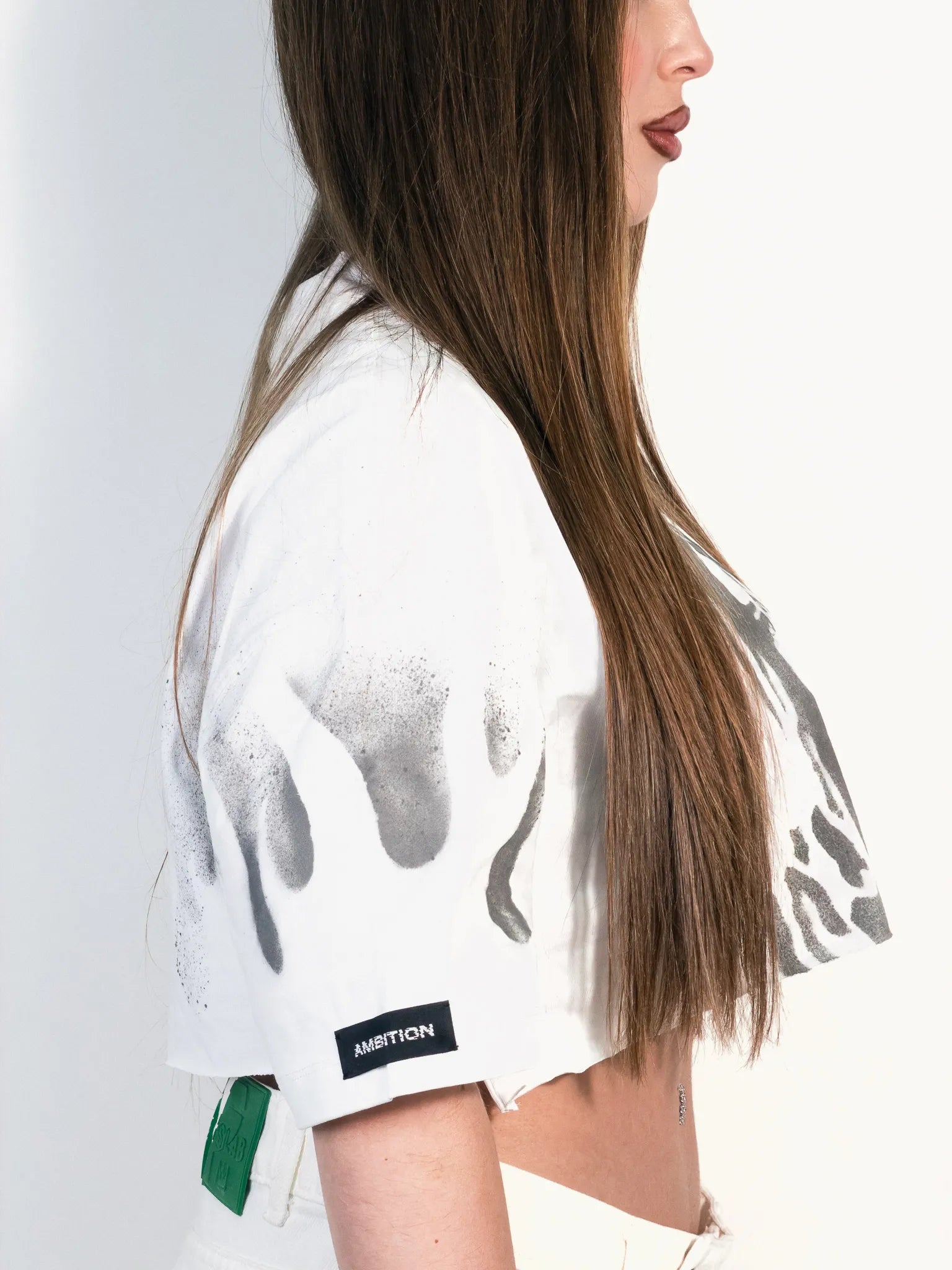 T-SHIRT MARY PlutoxAmbition