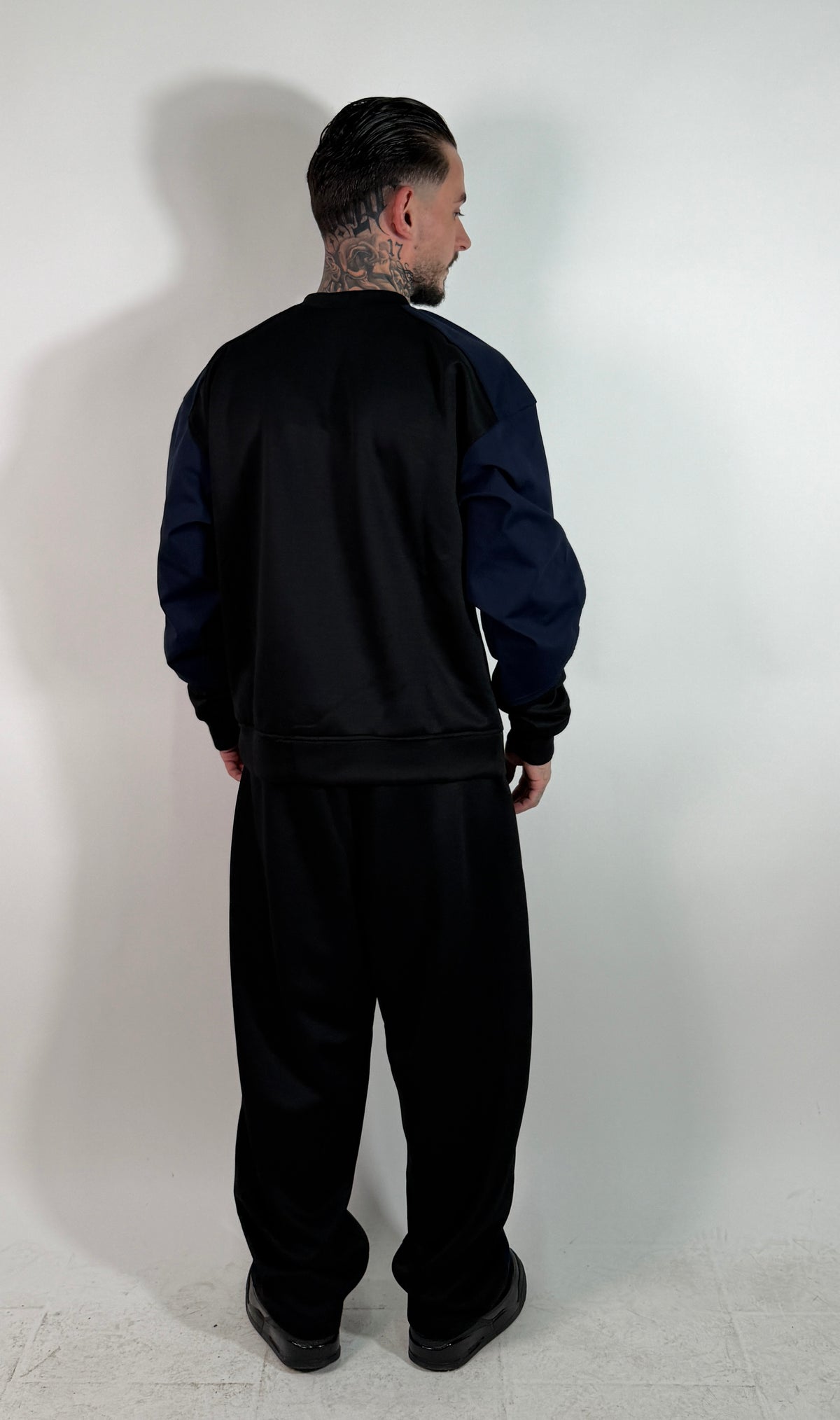 TRACK SUIT EMPTY FEAR