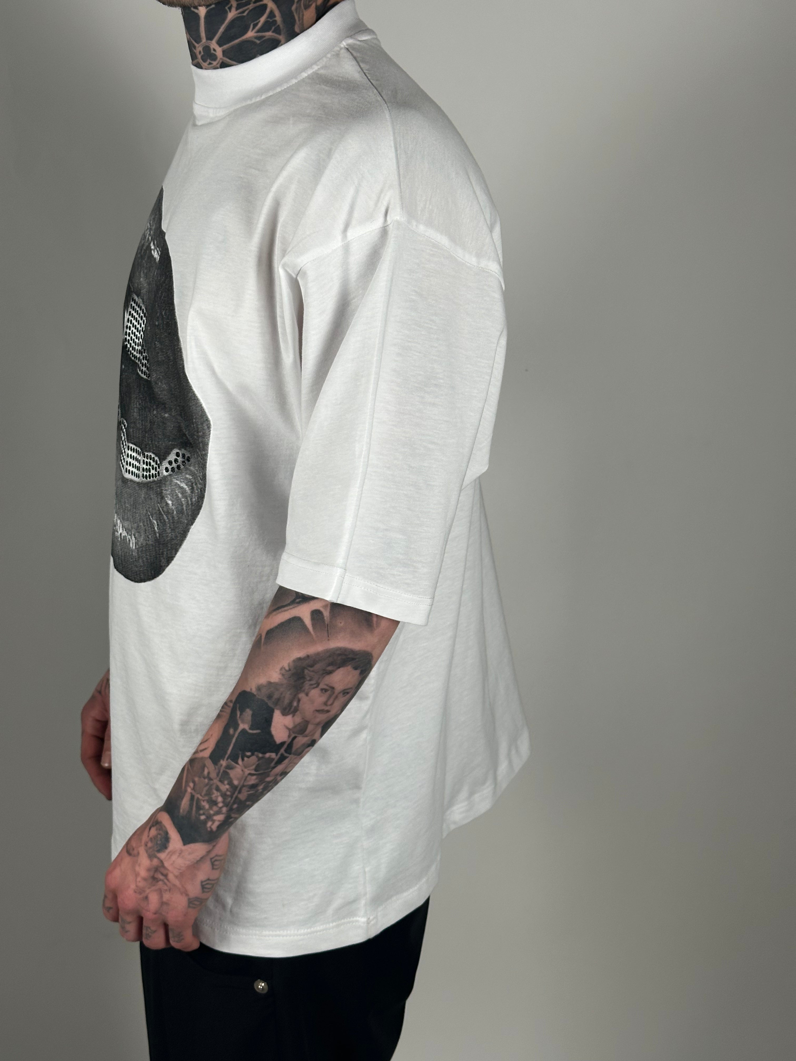 T-SHIRT LIP WHITE