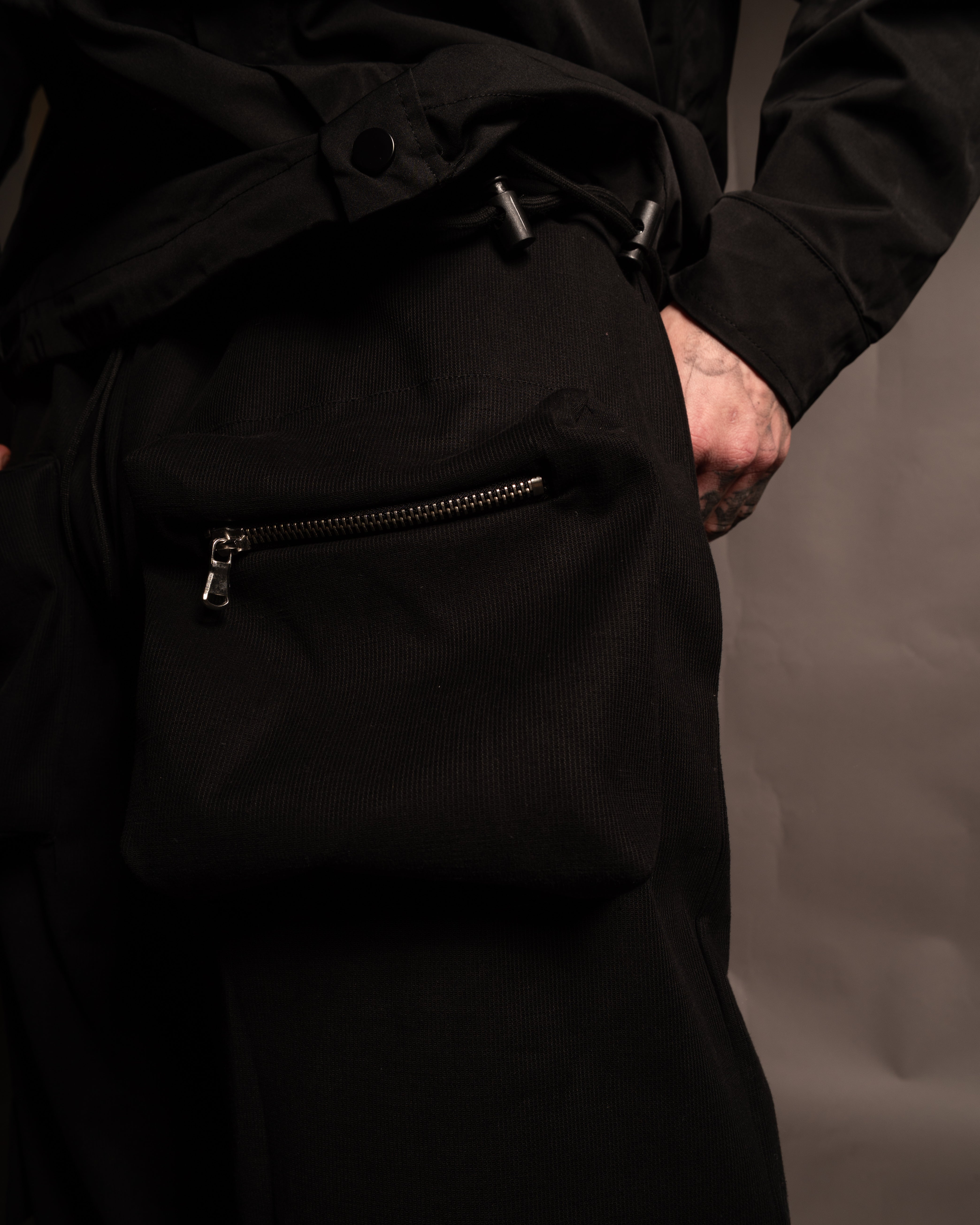 PANTALONE CARGO BLACK CIRCUS