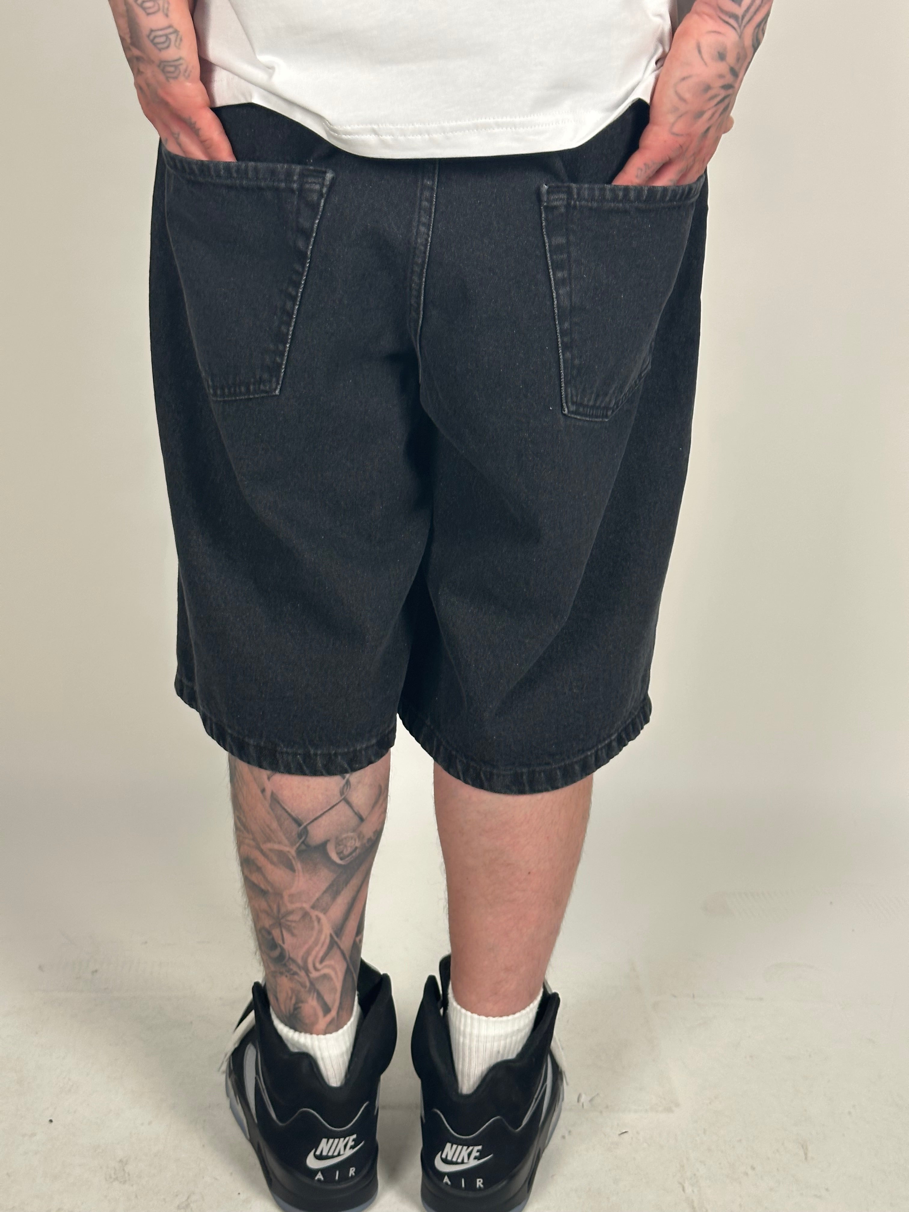 SHORTS RAW EDGE BLACK