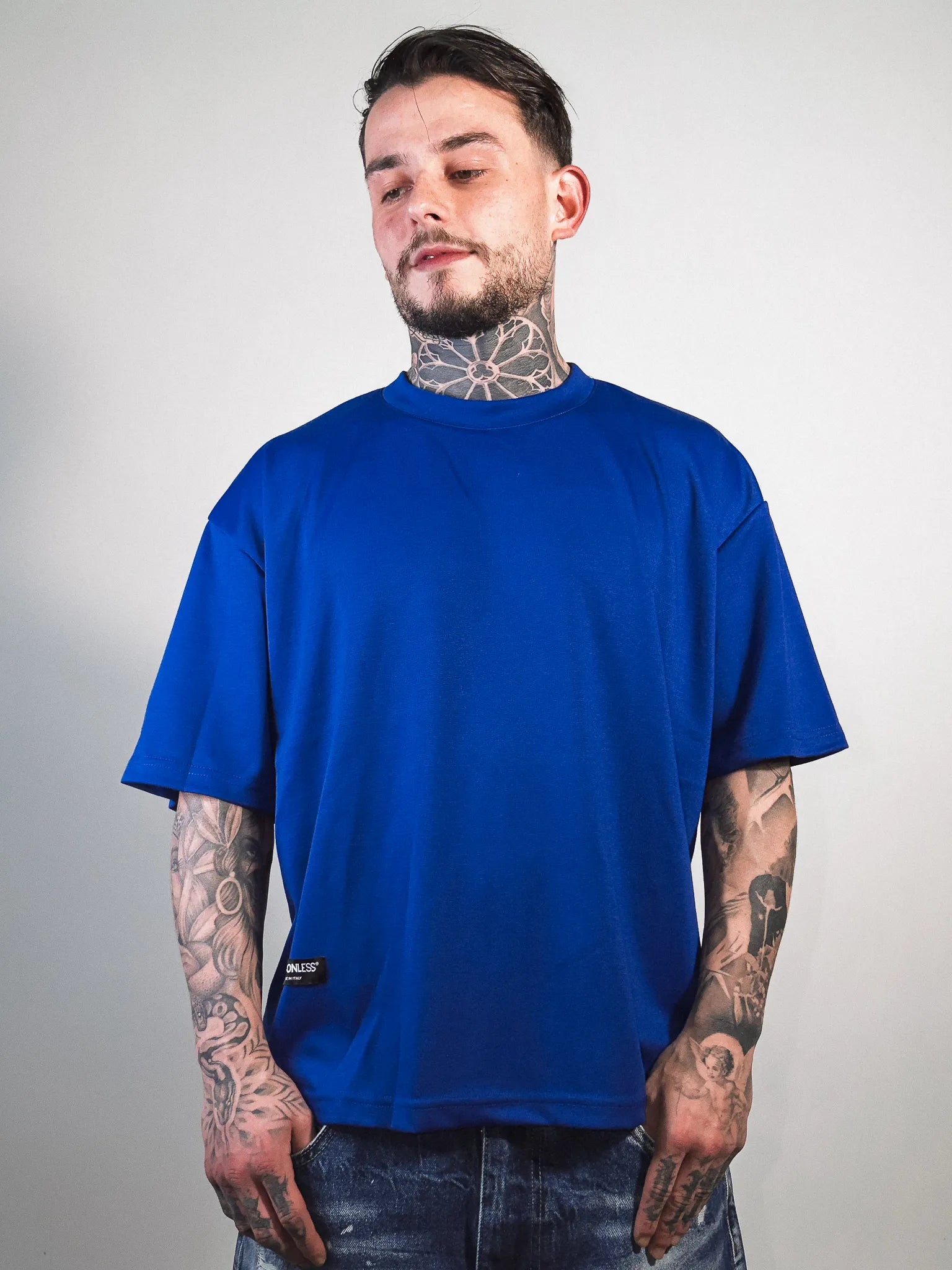 T-SHIRT EMPTY BLU