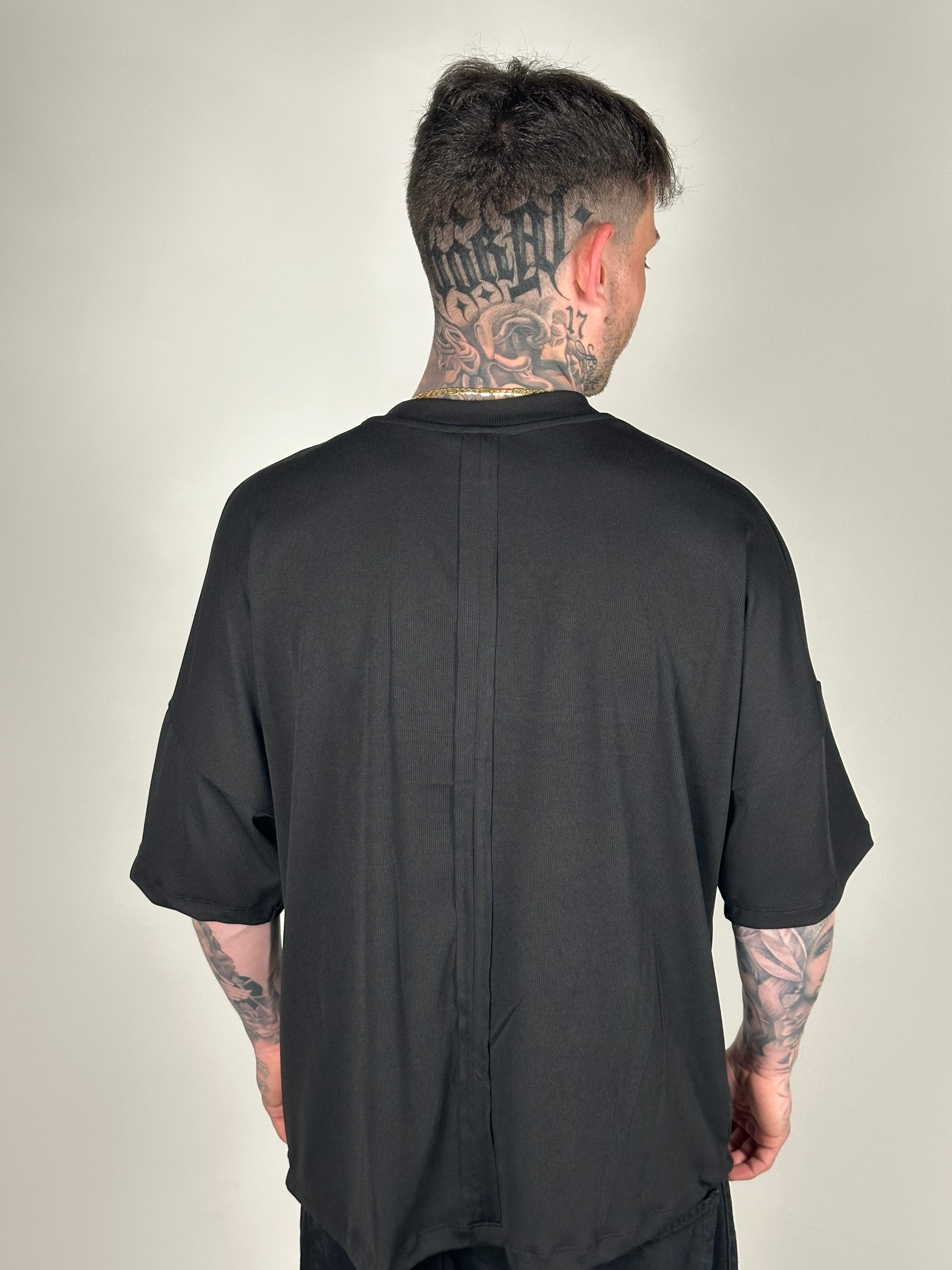 T-SHIRT SHOW