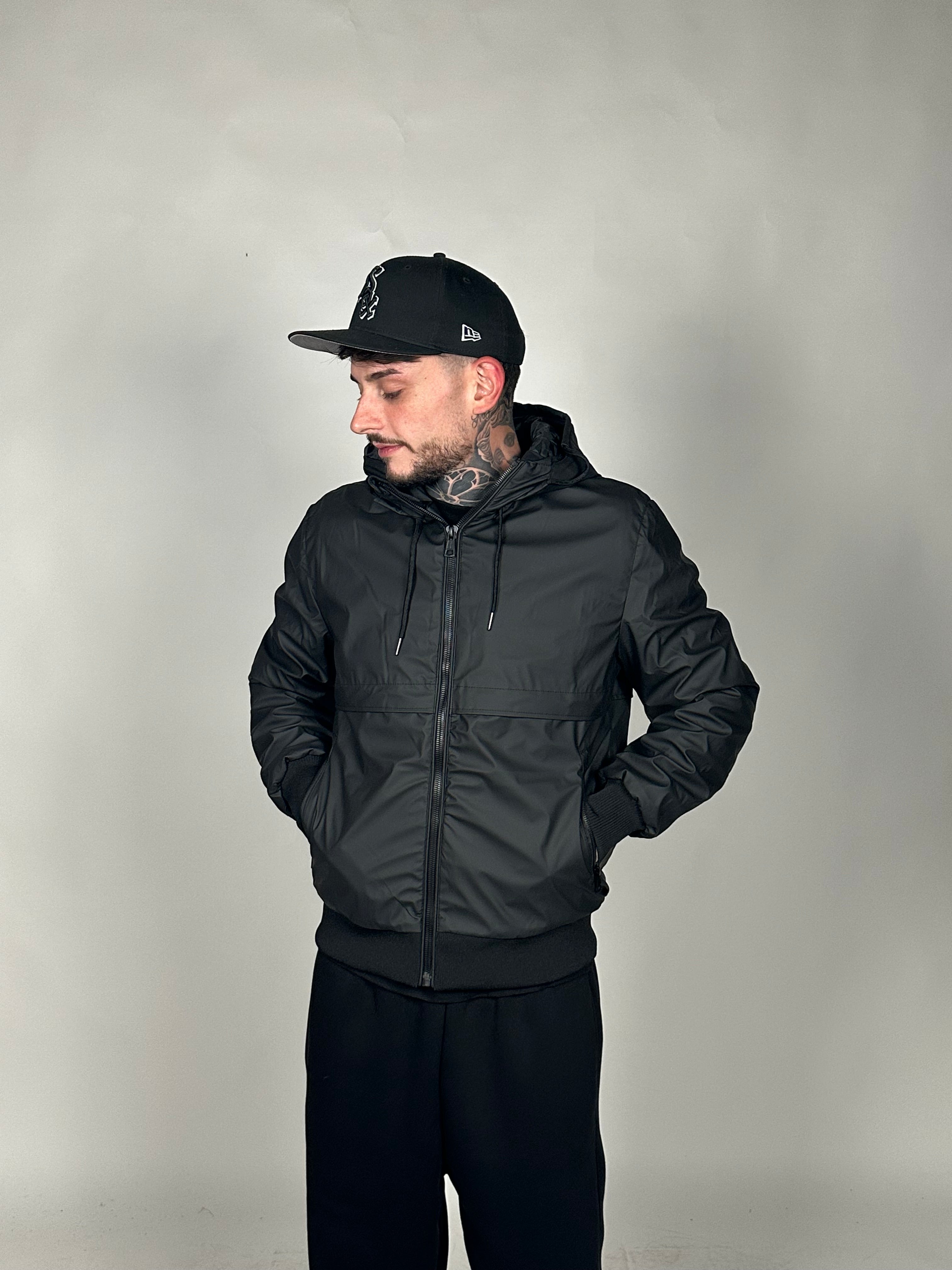 JACKET CRIME