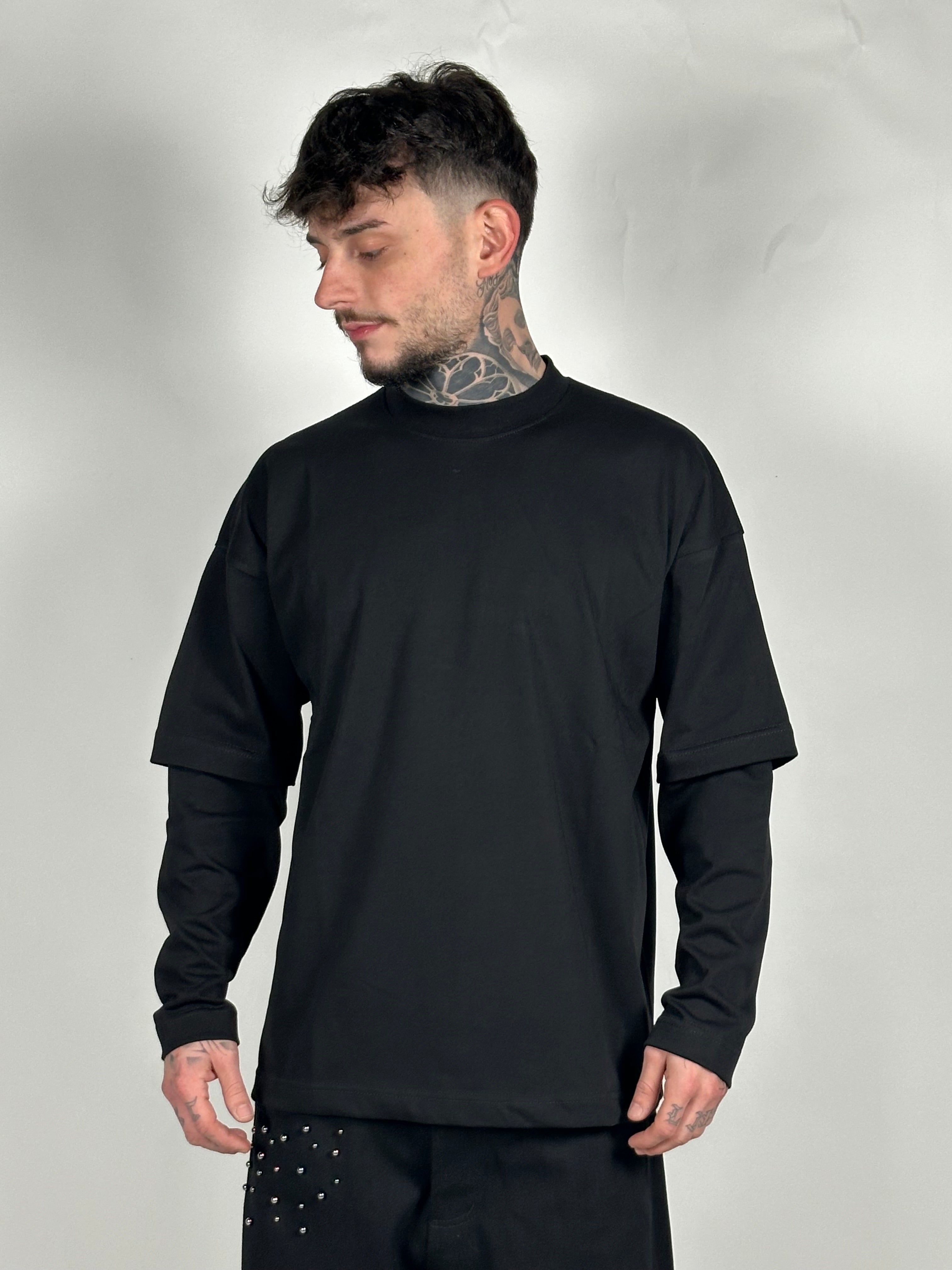 LONG SLEEVE EMPTY BLACK