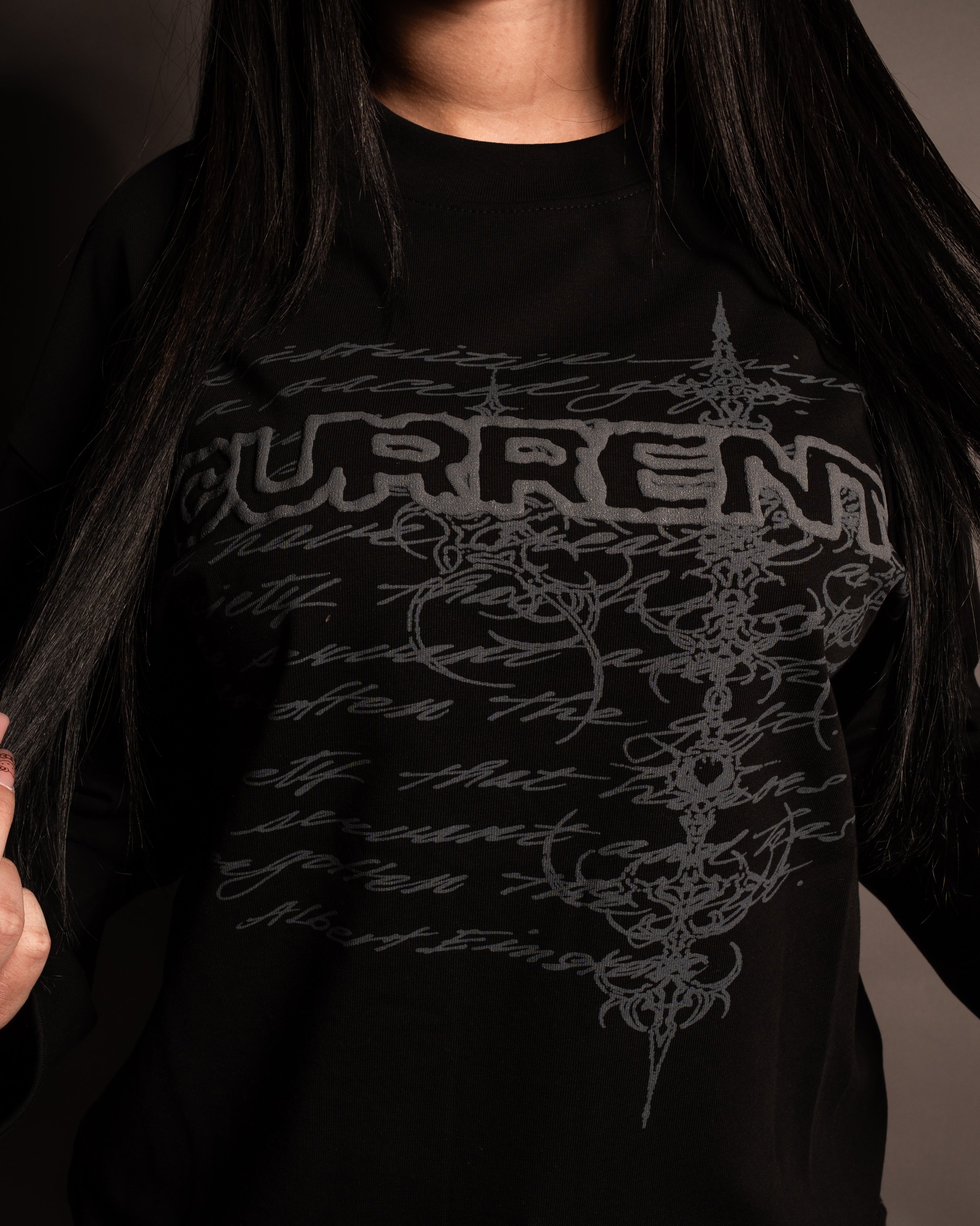 LONG SLEEVE CURRENT