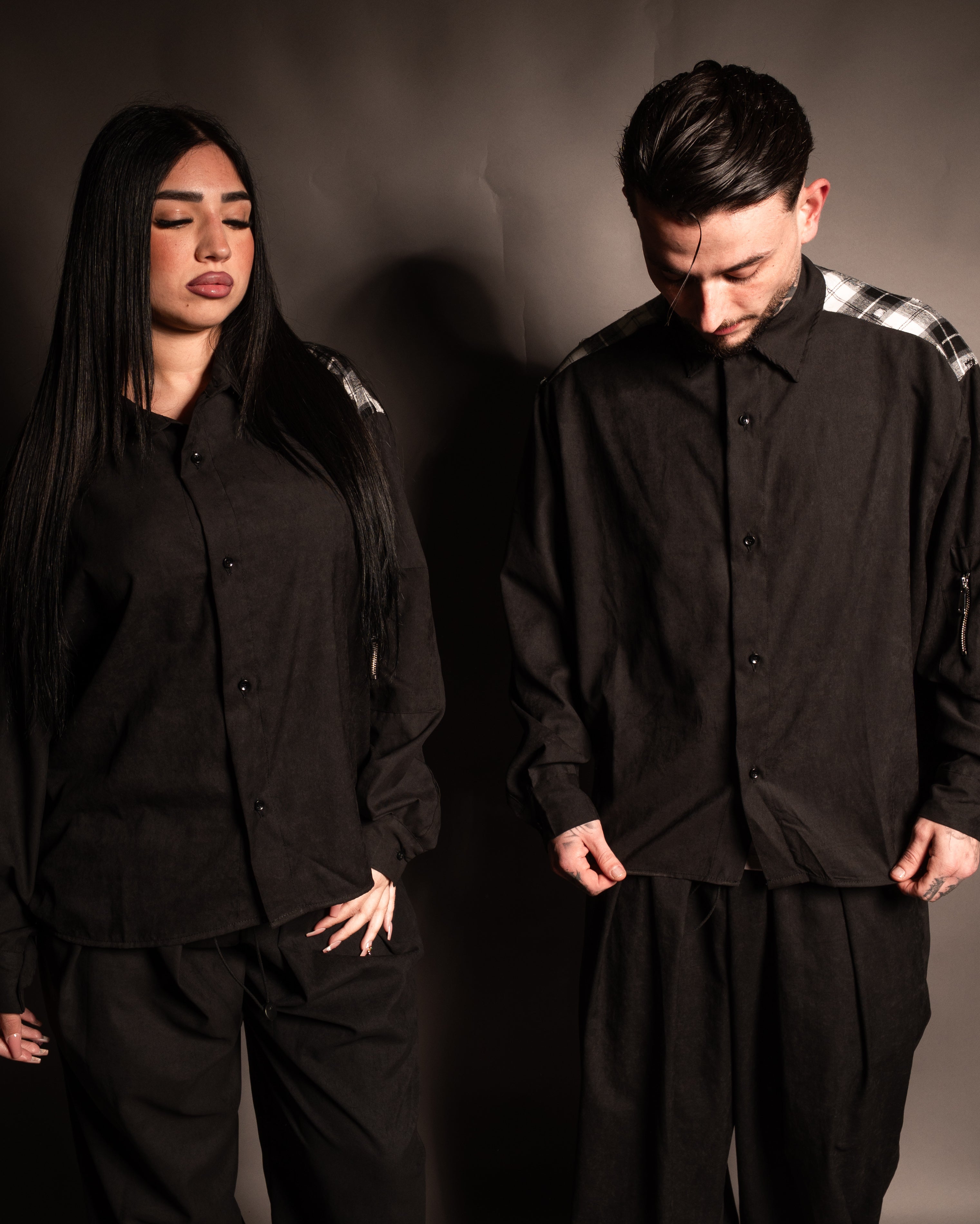 LOOK BLACK CIRCUS