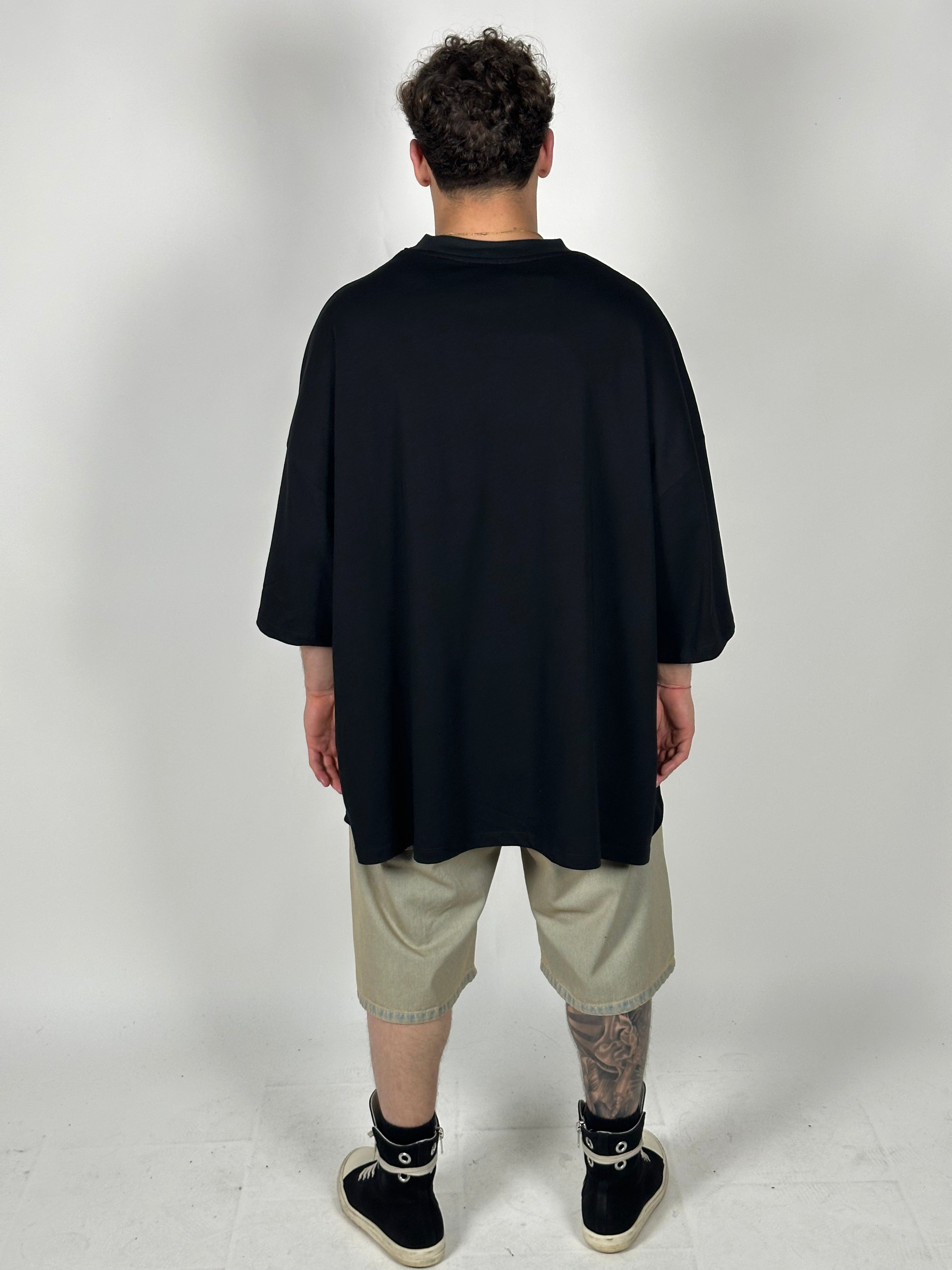 T-SHIRT CREATIVE