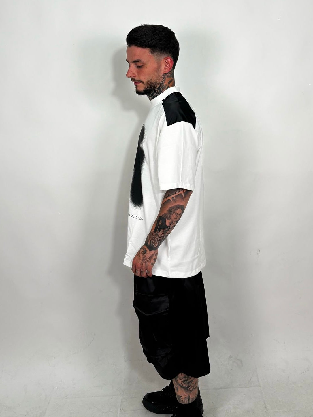 T-SHIRT SPRAYED