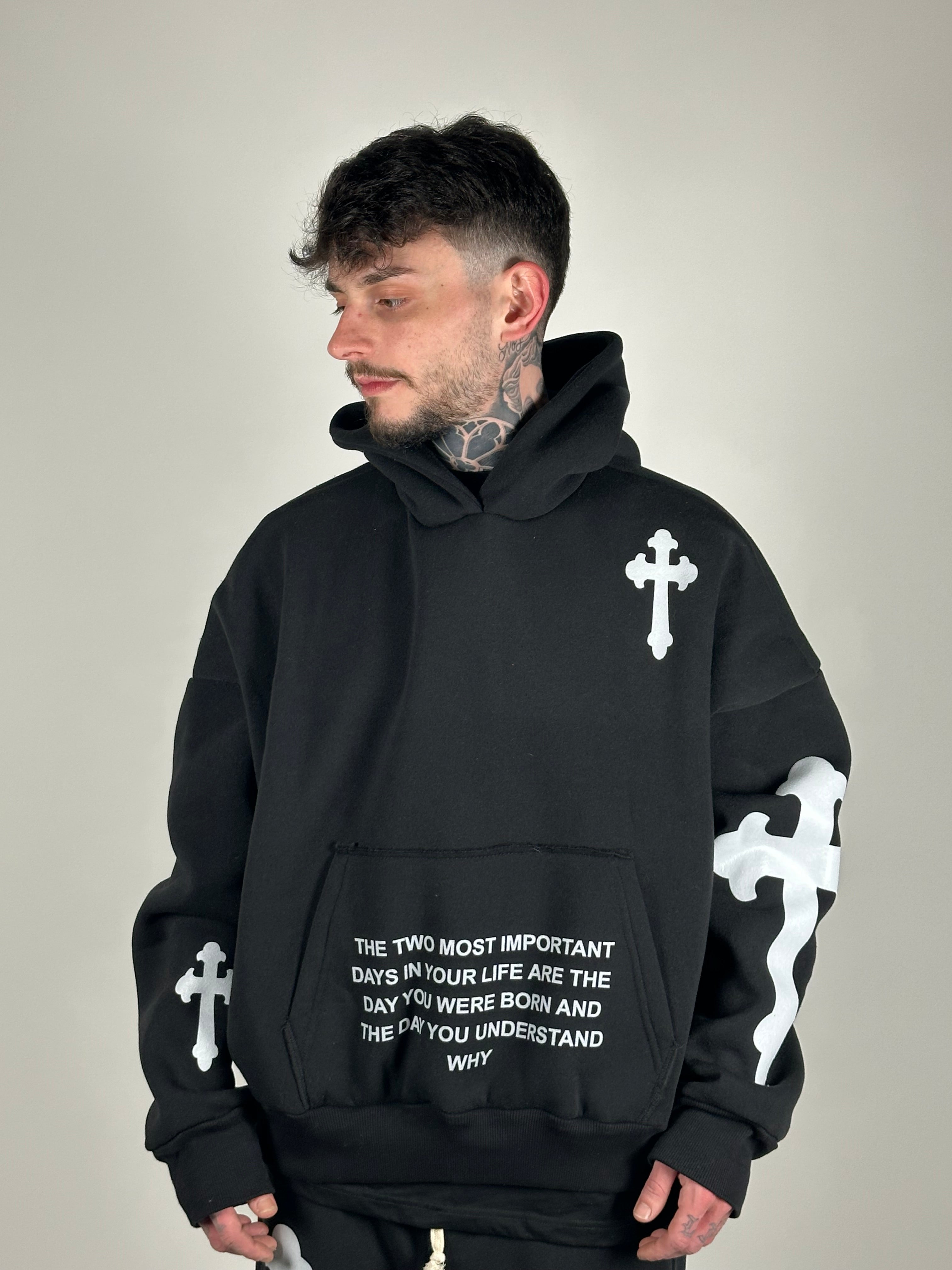 TRACKSUIT GHOTIC BLACK