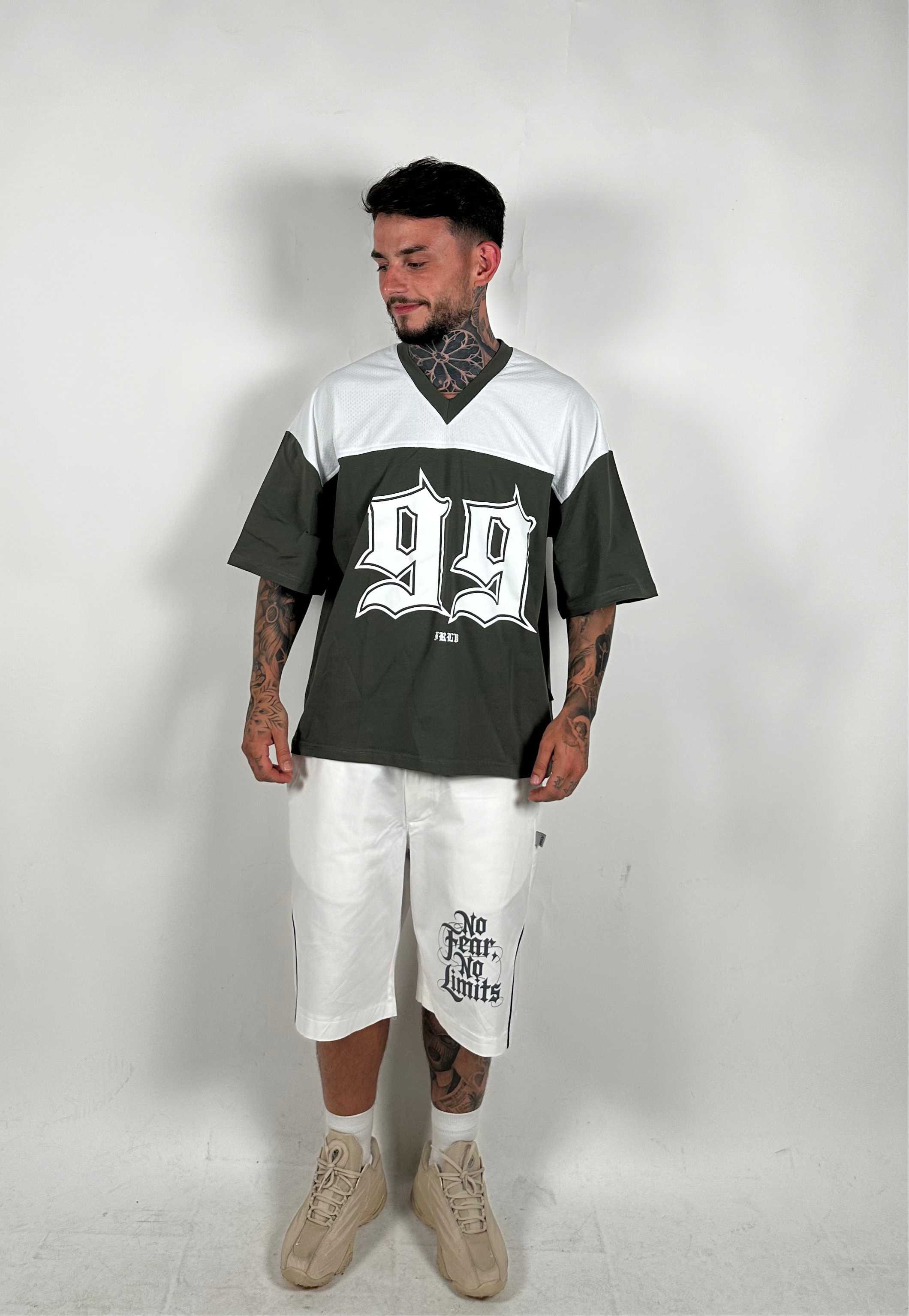 SHORTS NO LIMIT WHITE