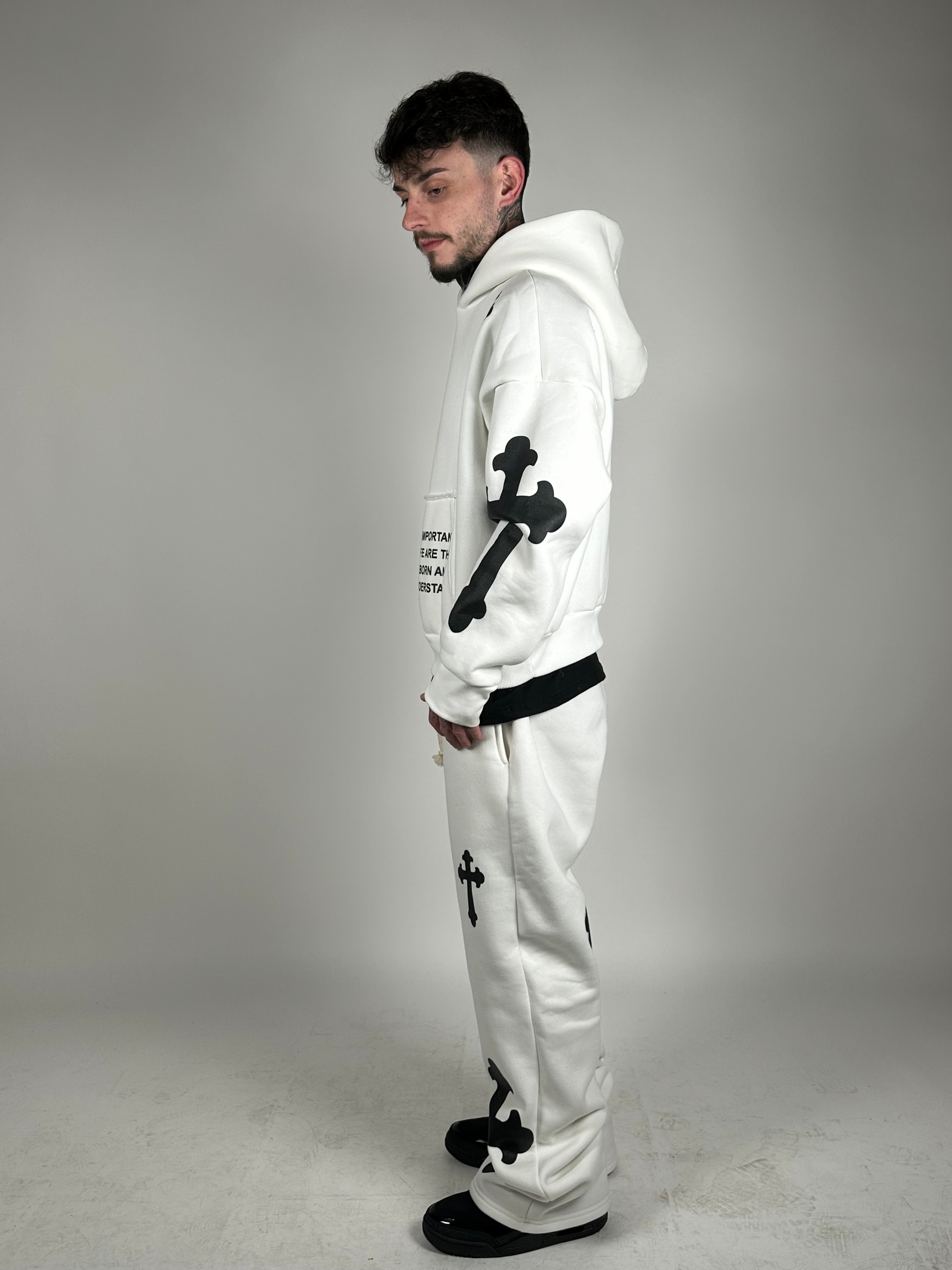 TRACKSUIT GHOTIC WHITE