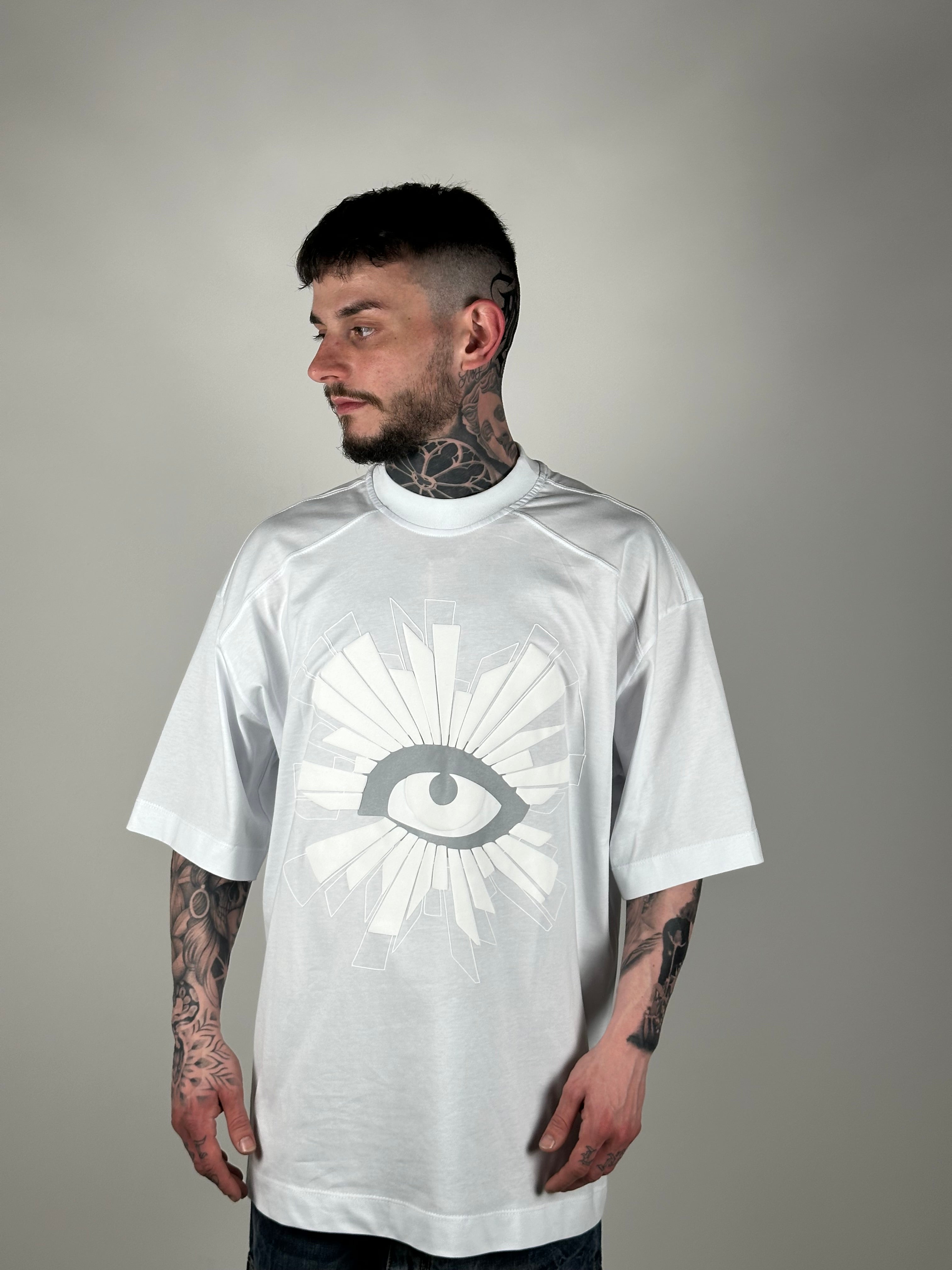 T-SHIRT EYE
