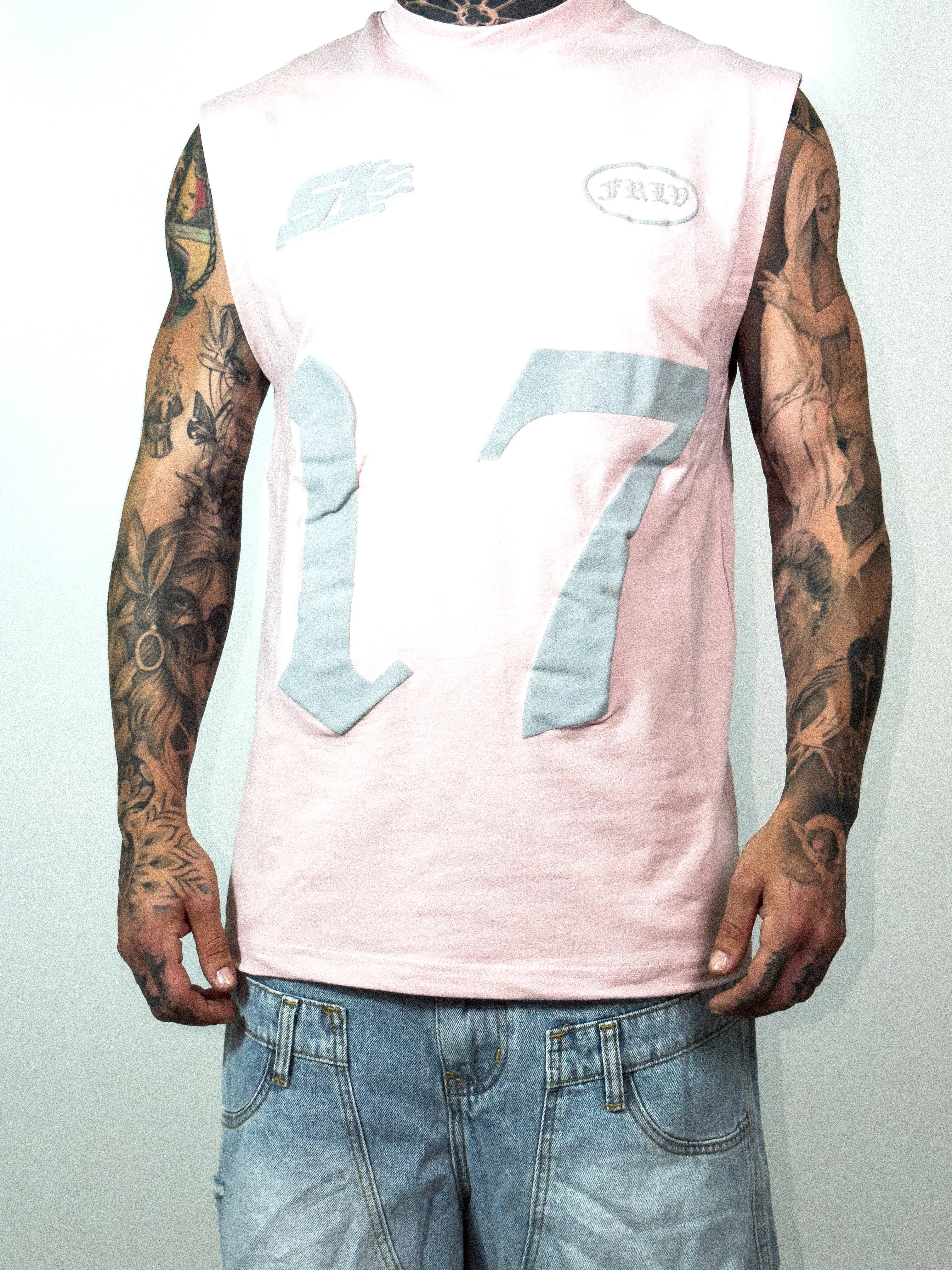 T-VEST 17