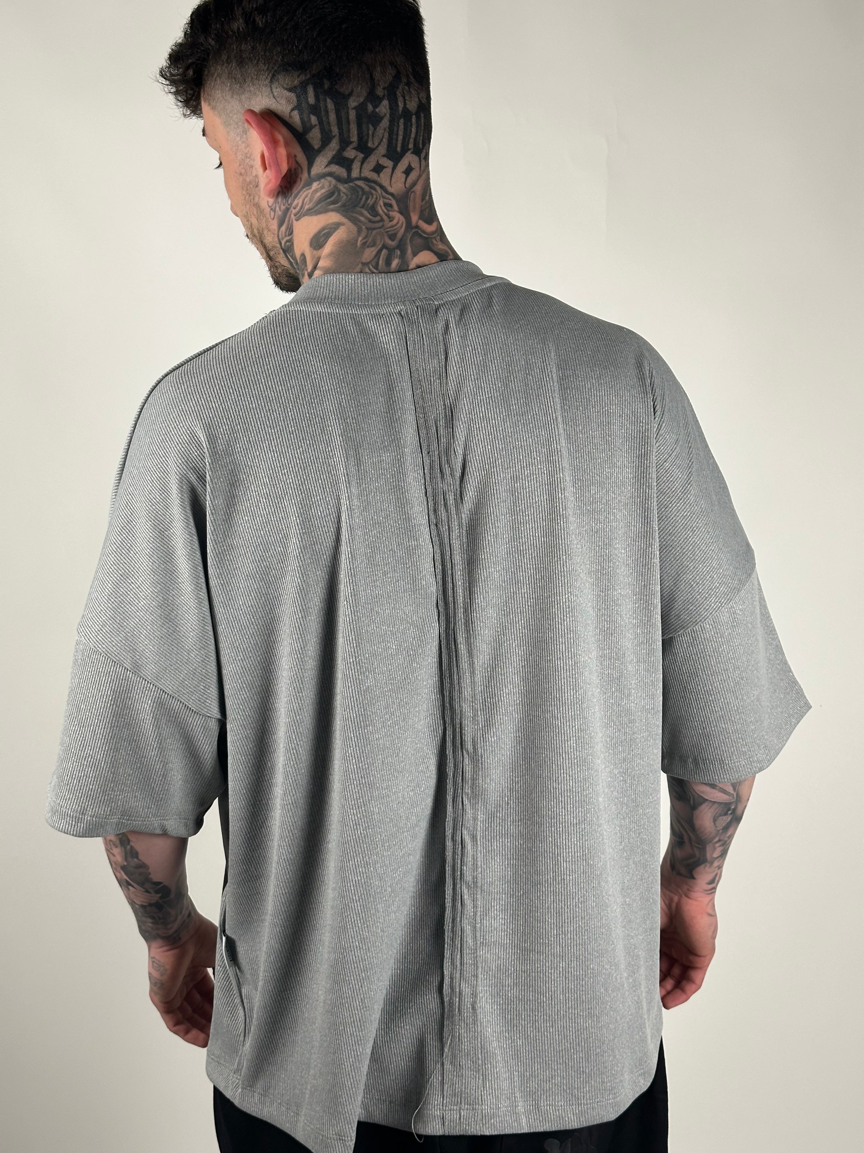 T-SHIRT SHOOW