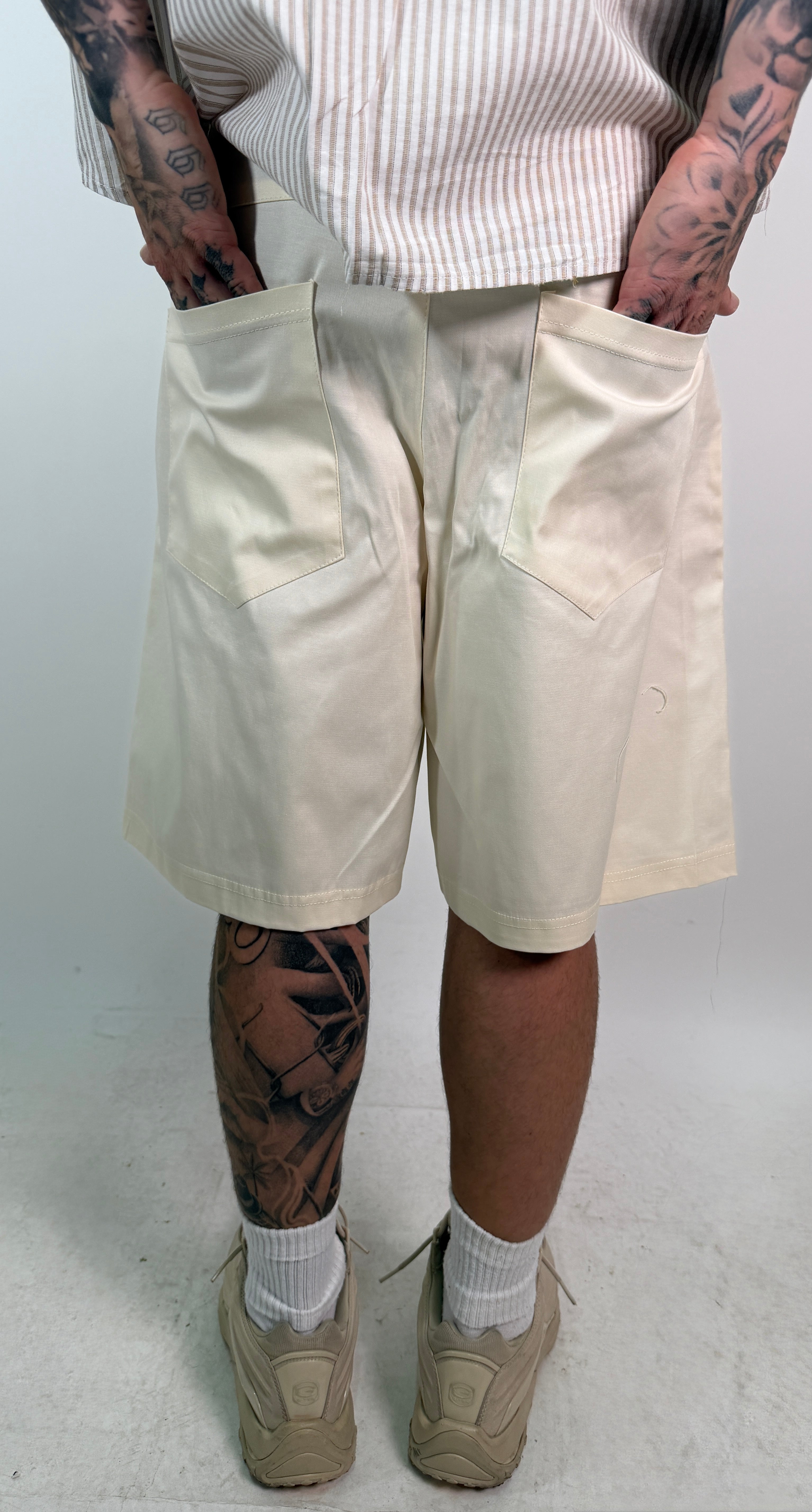 SHORT FEAR CREAM