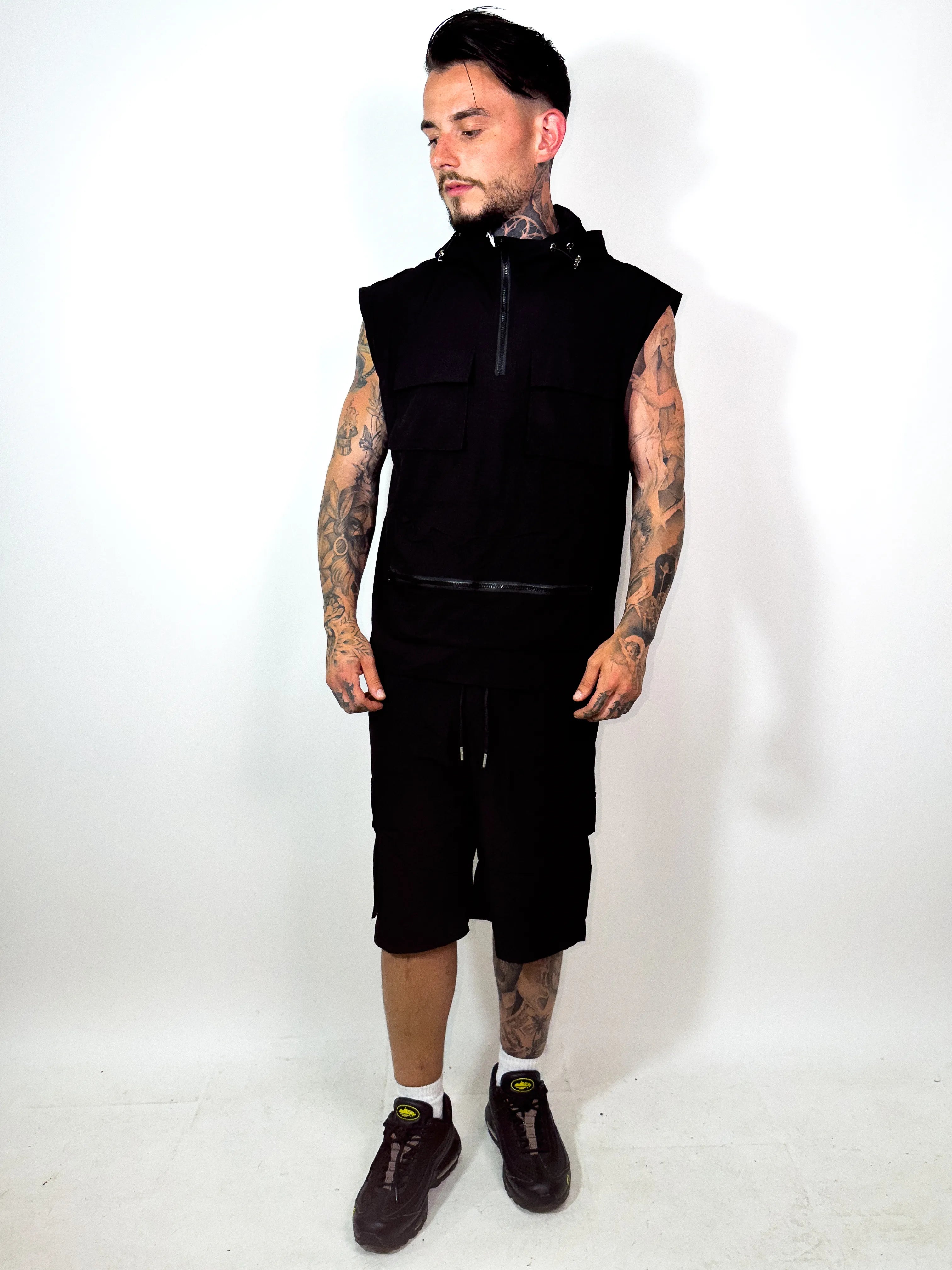 LOOK CENTRAL BLACK