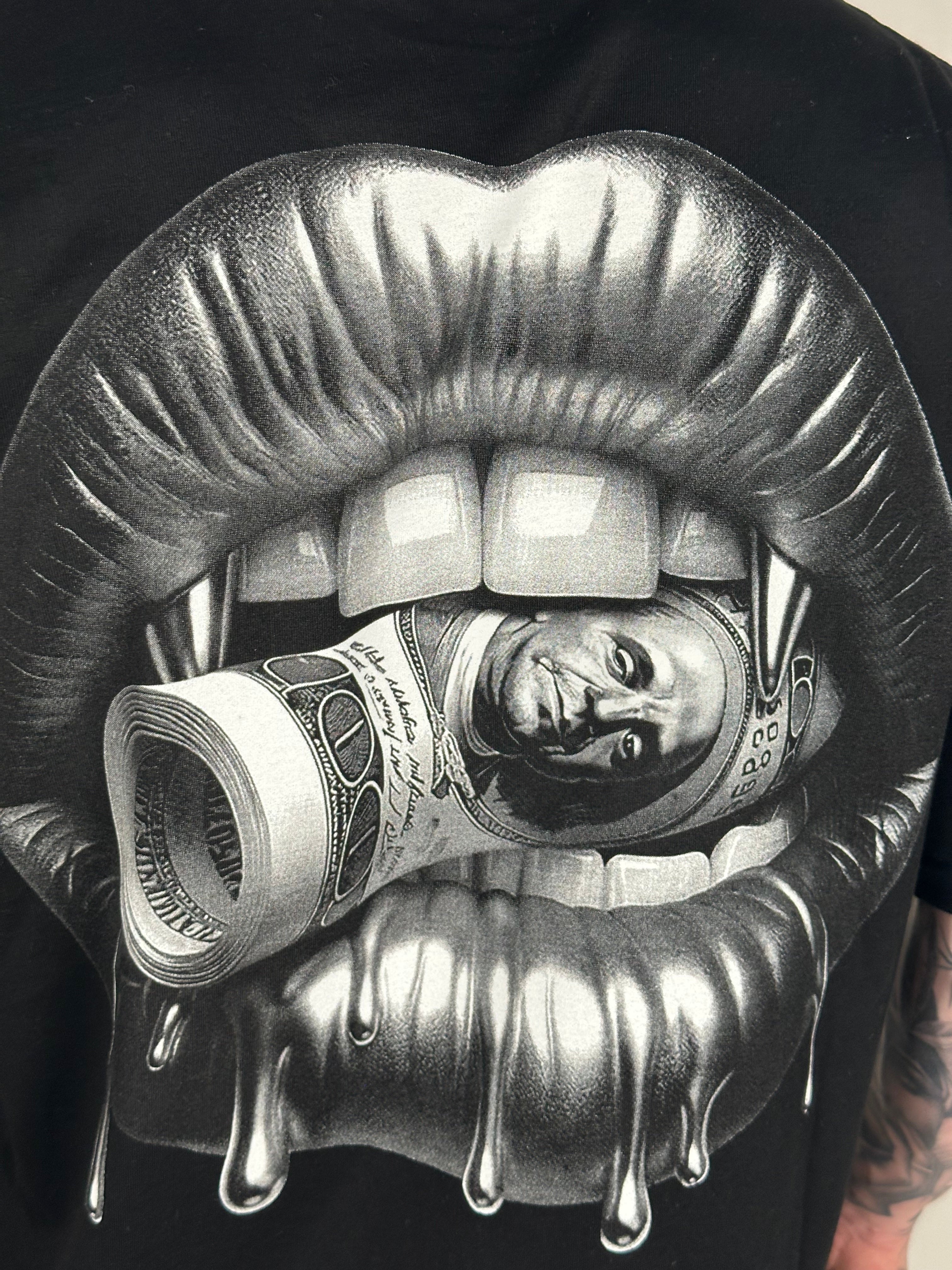 T-SHIRT DOLLAR