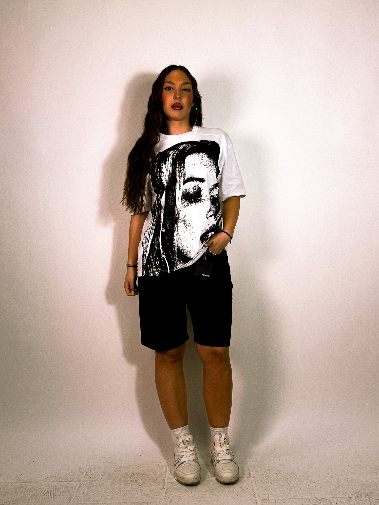 SHORT BLACK MINIMAL