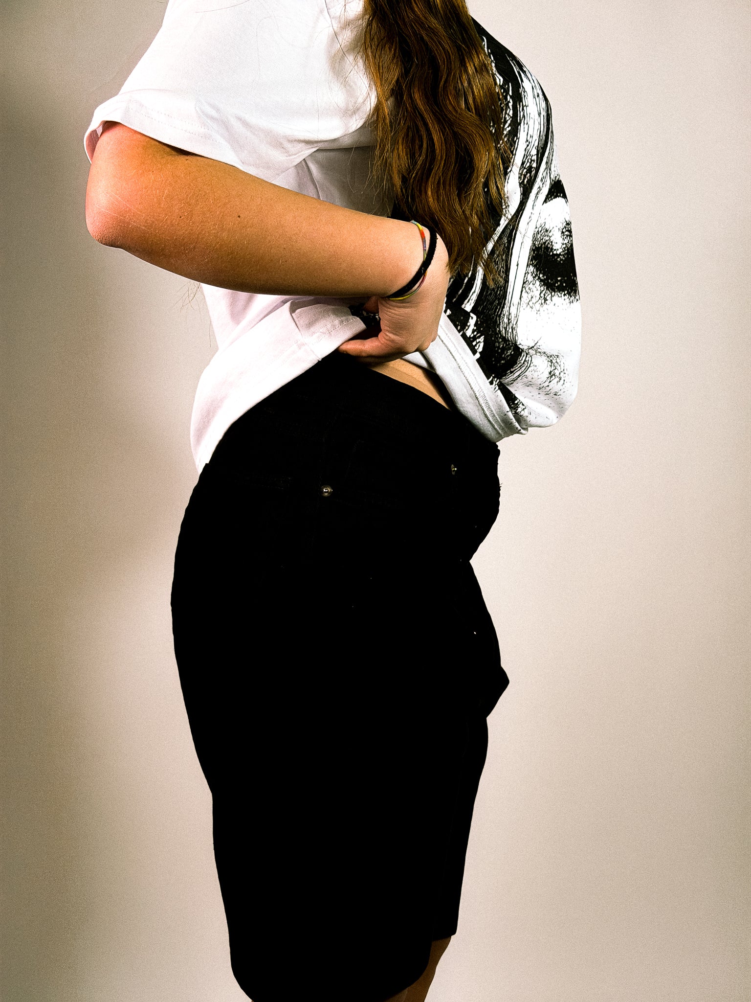 SHORT BLACK MINIMAL
