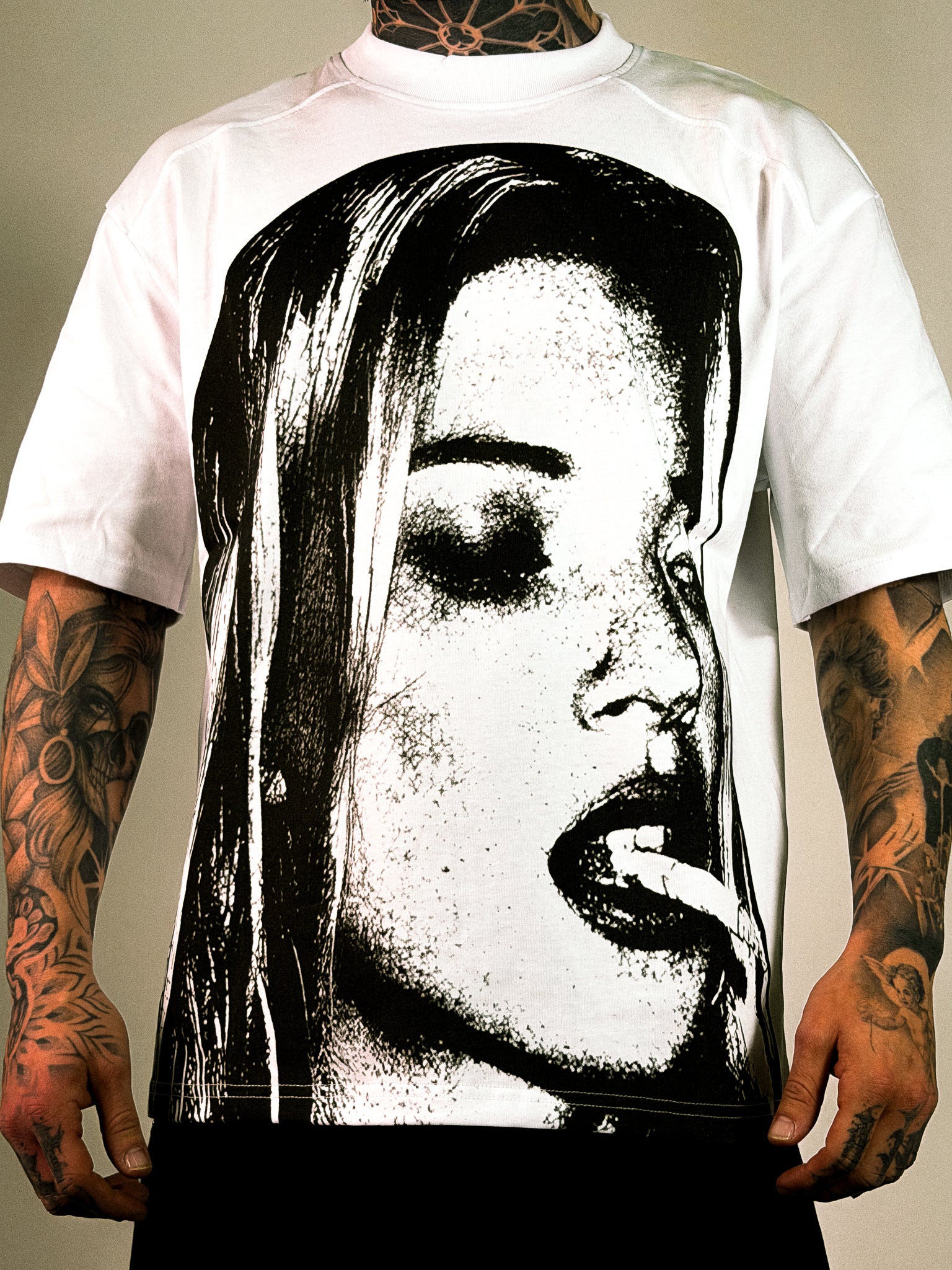 T-SHIRT REBEL