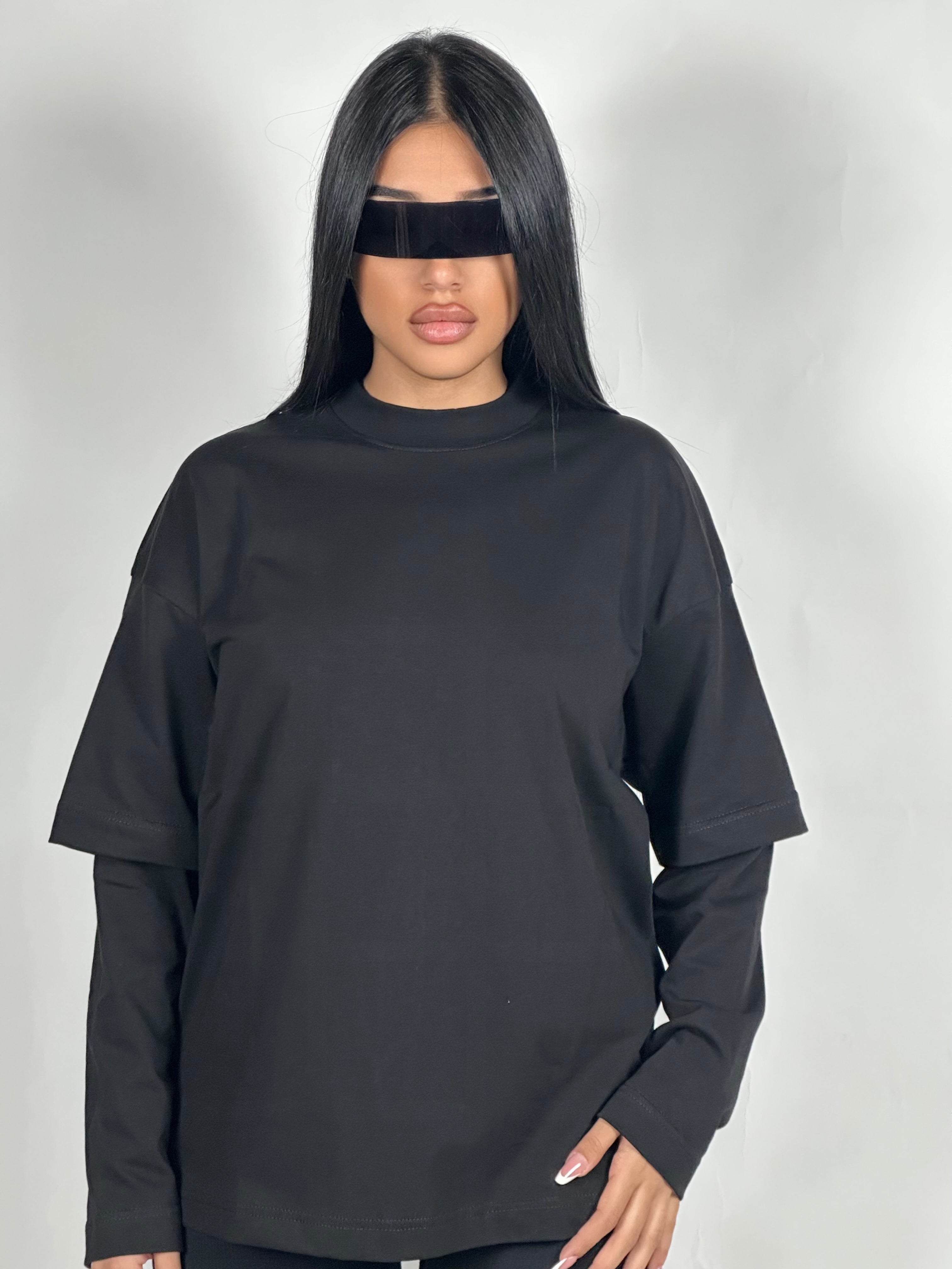 LONG SLEEVE EMPTY BLACK