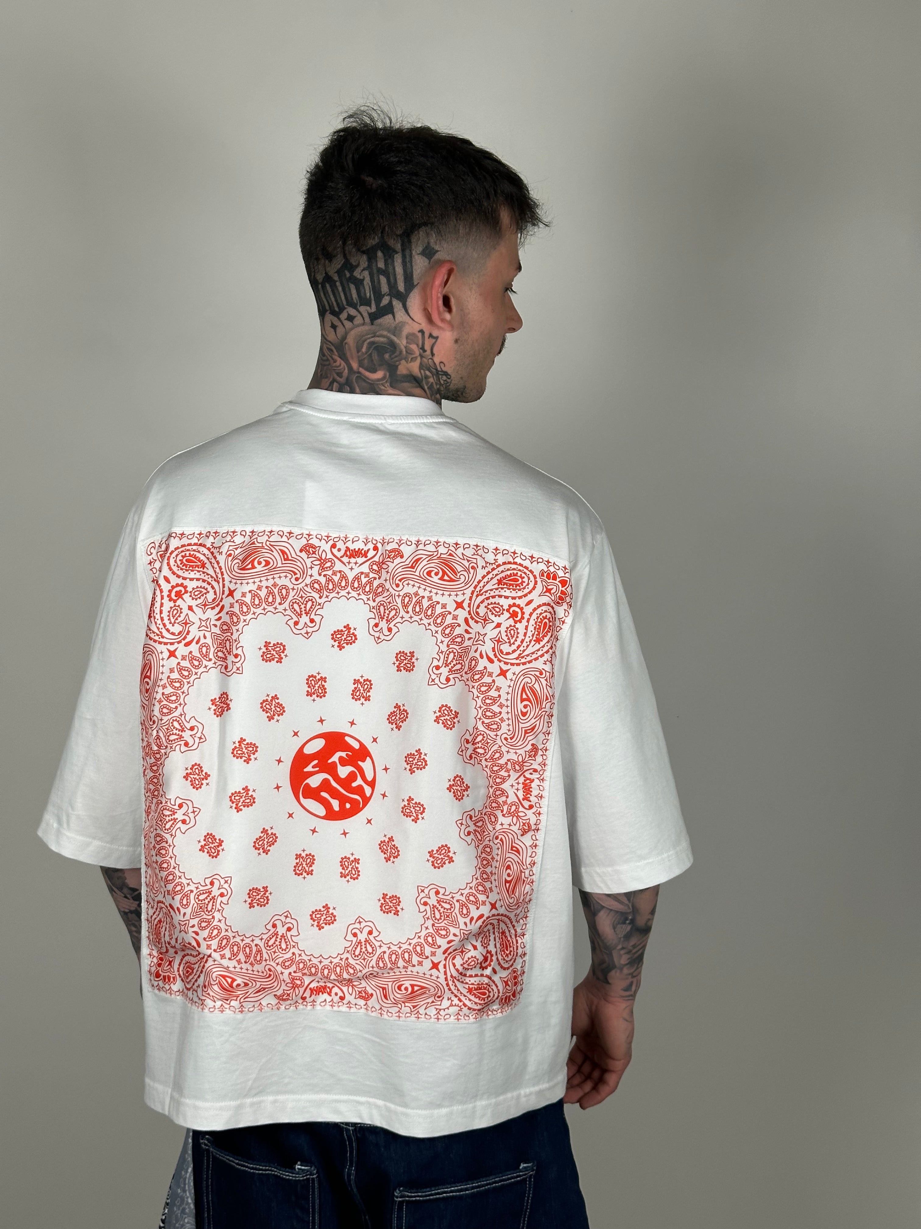 T-SHIRT BANDANA