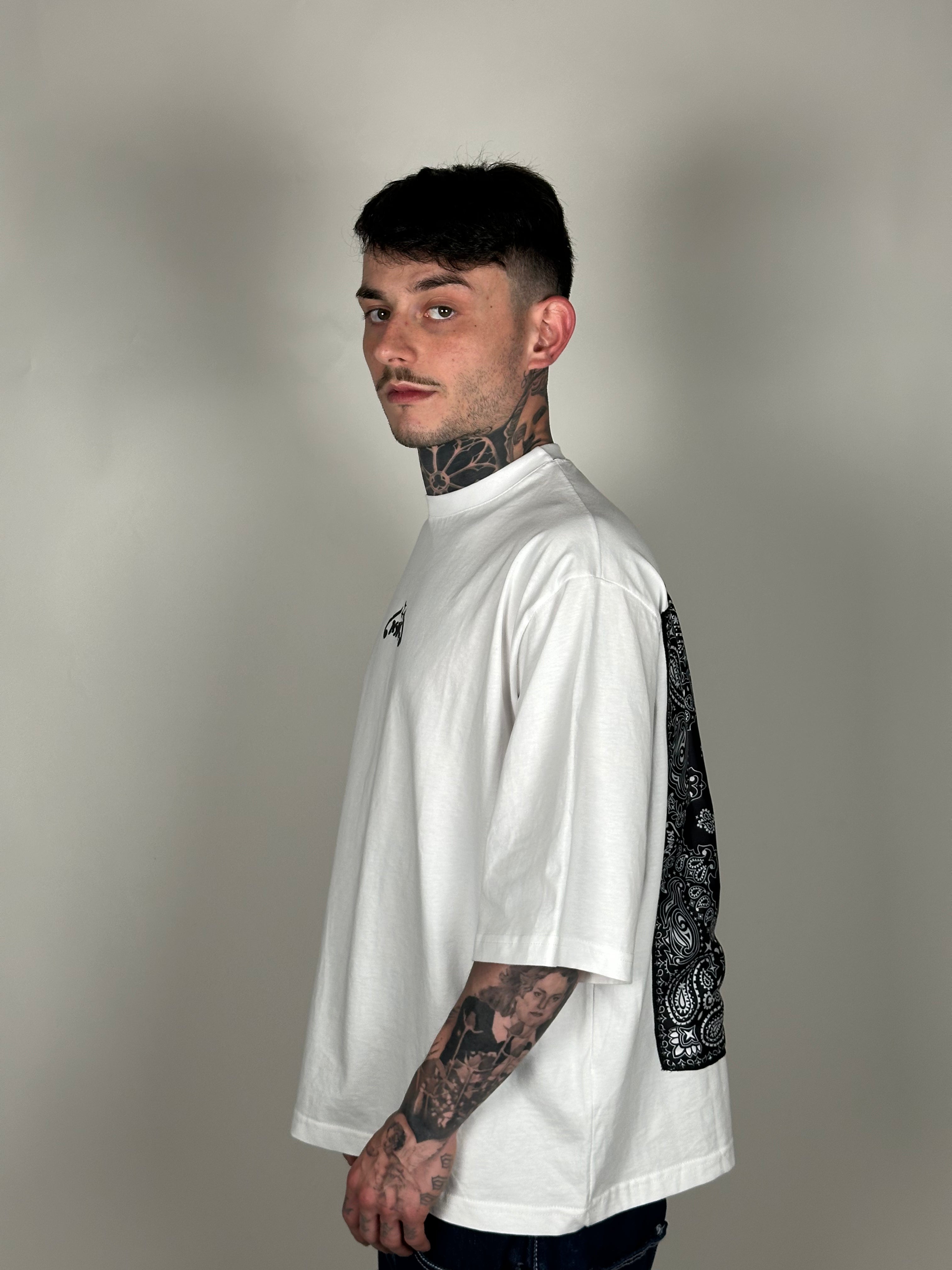 T-SHIRT BANDANA